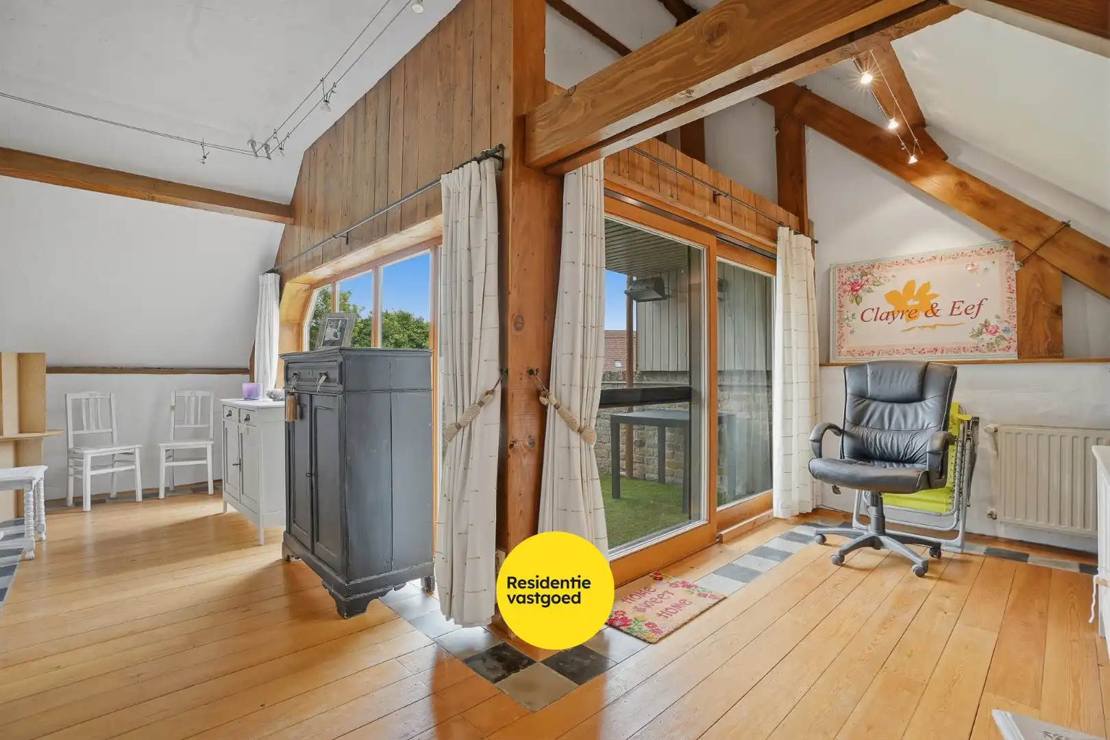 Unieke woning met polyvalente ruimte en zonnige tuin. foto 18