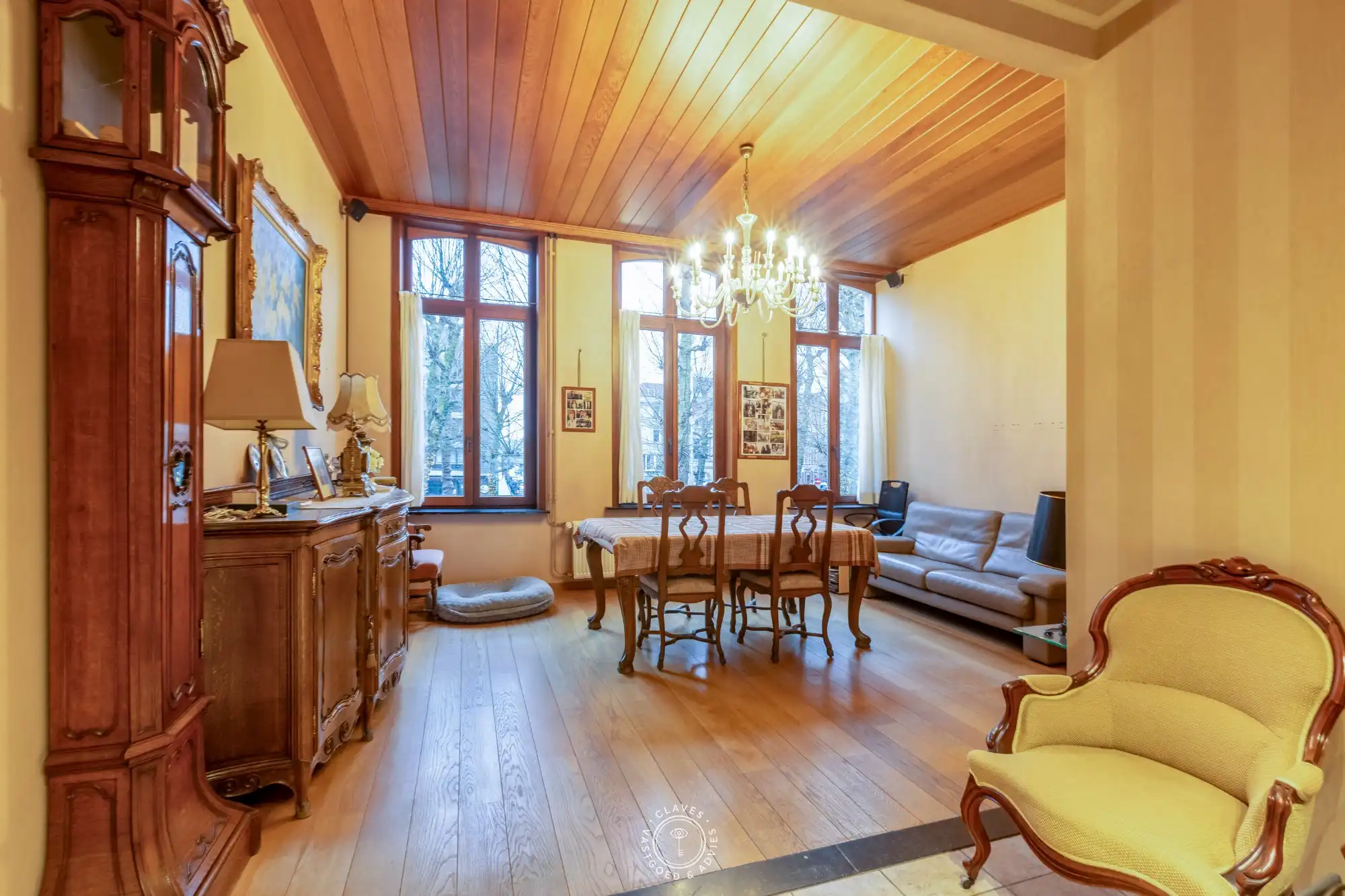 Karaktervol duplexappartement boordevol authenticiteit op toplocatie foto 2