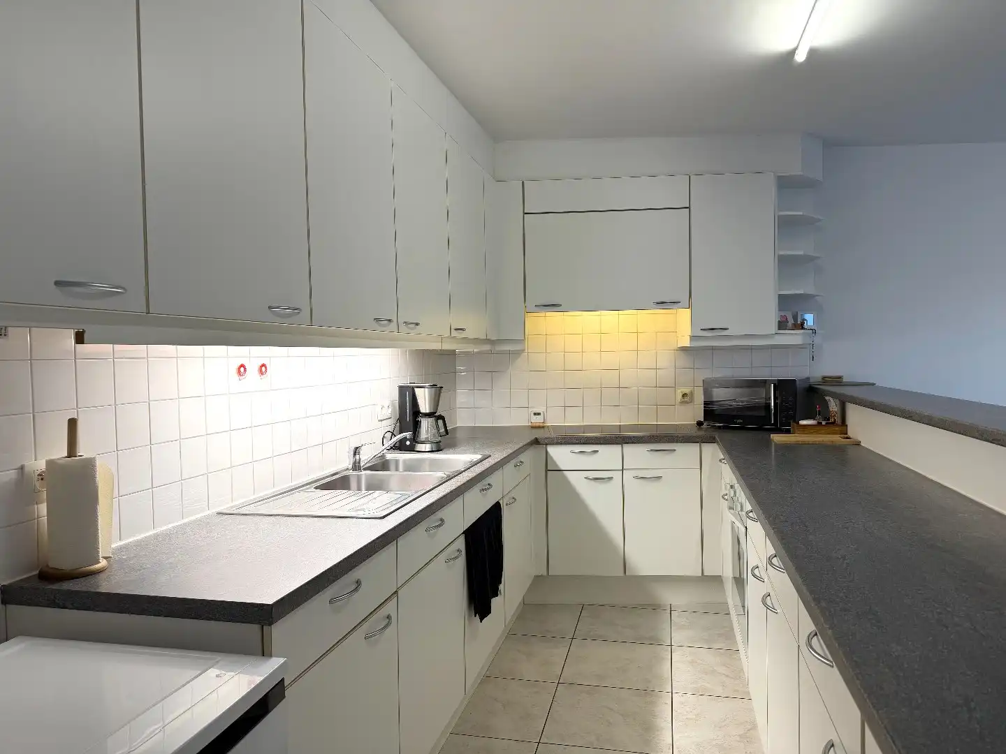 Lichtrijk, heel gezellig appartement met één slaapkamer en terras! foto 13