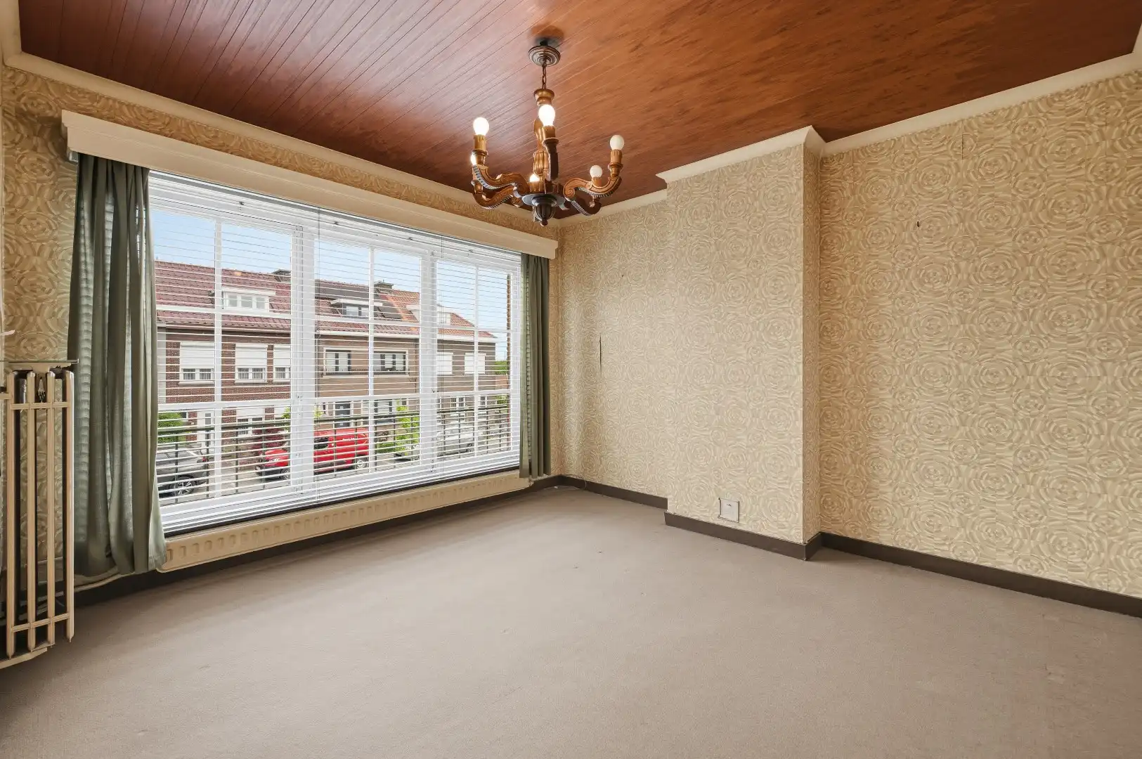 Te renoveren woning in een rustige wijk te Tienen op wandelafstand van centrum en station. foto 14