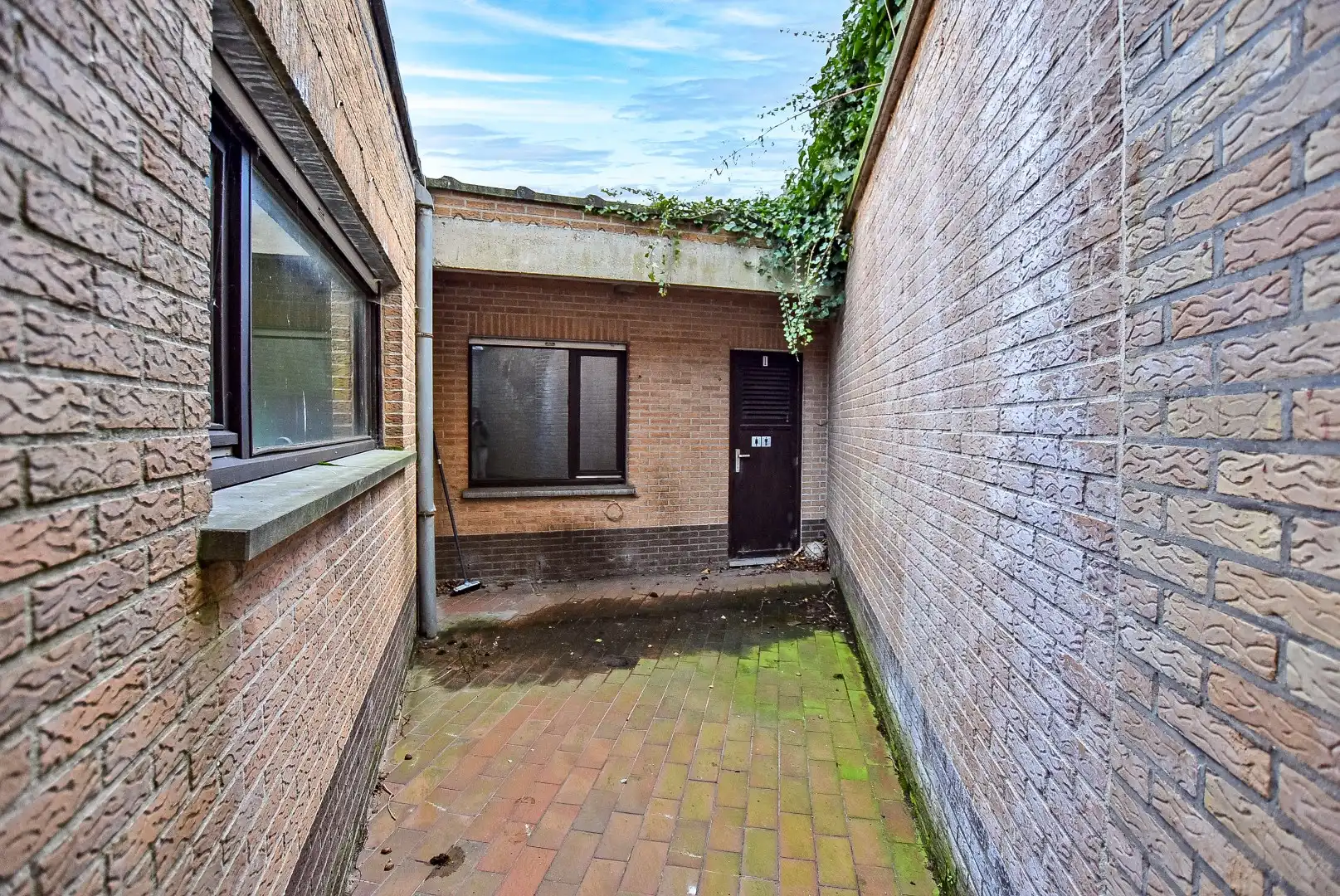2 naastliggende woningen te koop hartje Veurne! foto 10