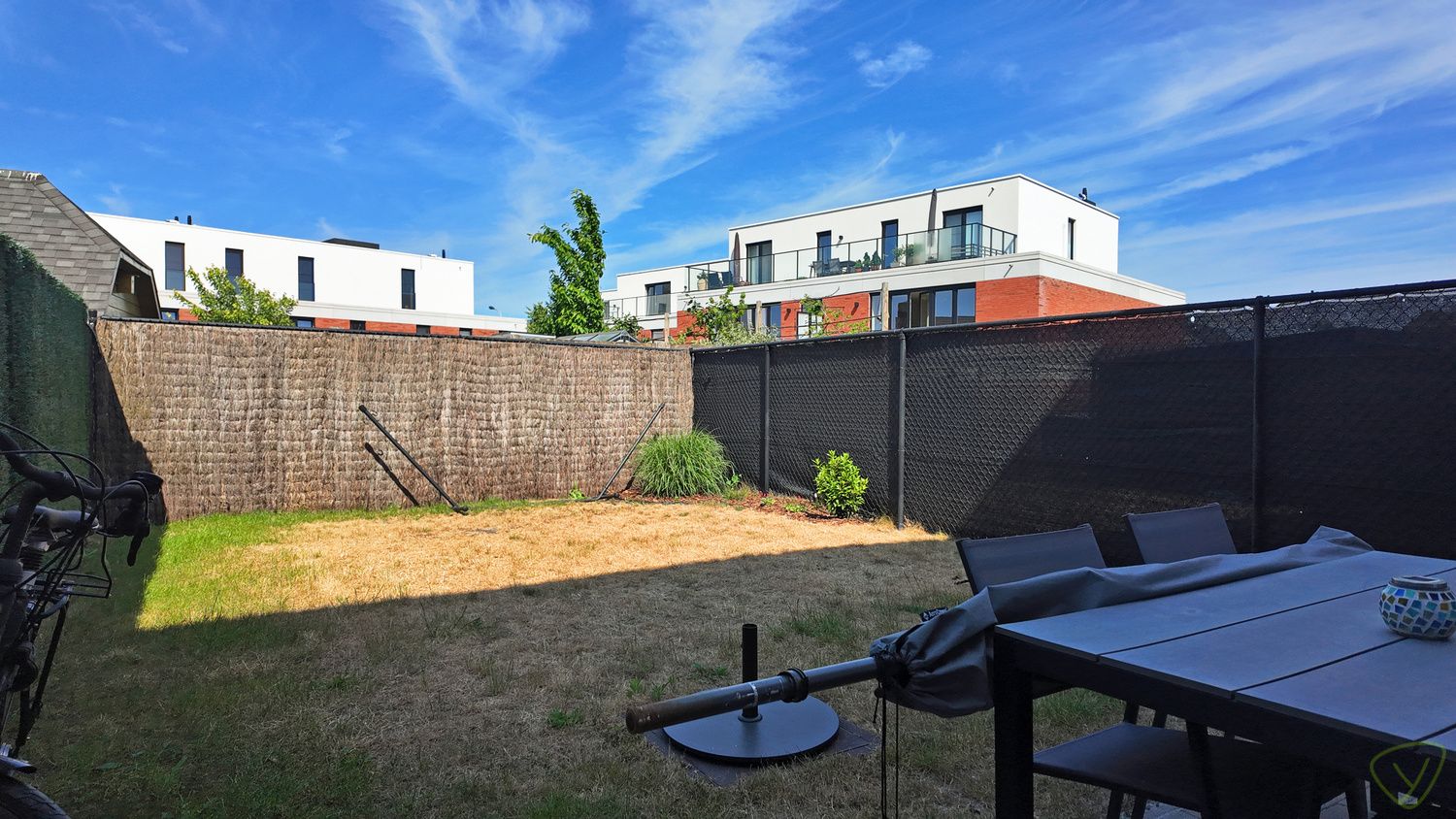 Modern wooncomfort in een rustige, residentiële omgeving te Eeklo! foto 10