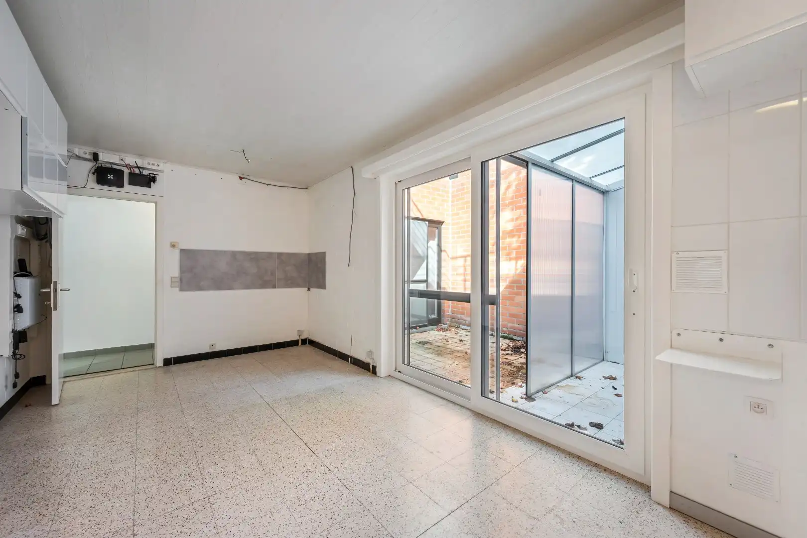 Handelsruimte (260m²) op commerciële toplocatie. foto 12