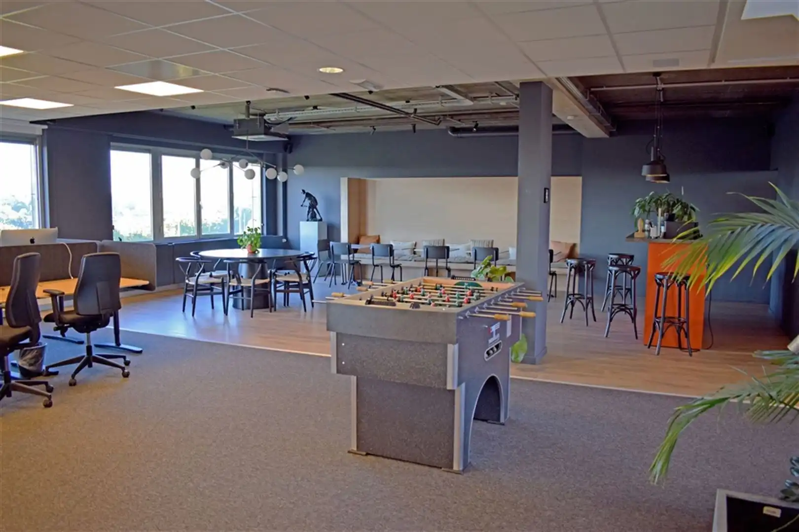 Kantoren te huur in de Quinten Building foto 6