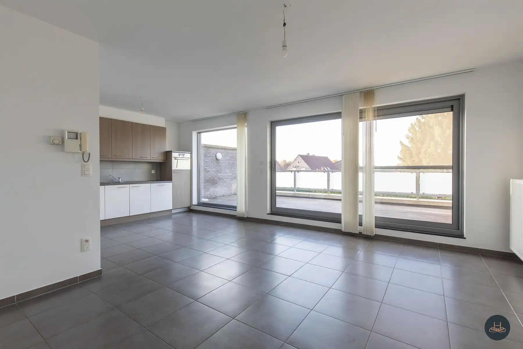 Lichtrijk appartement met groot terras  foto 3