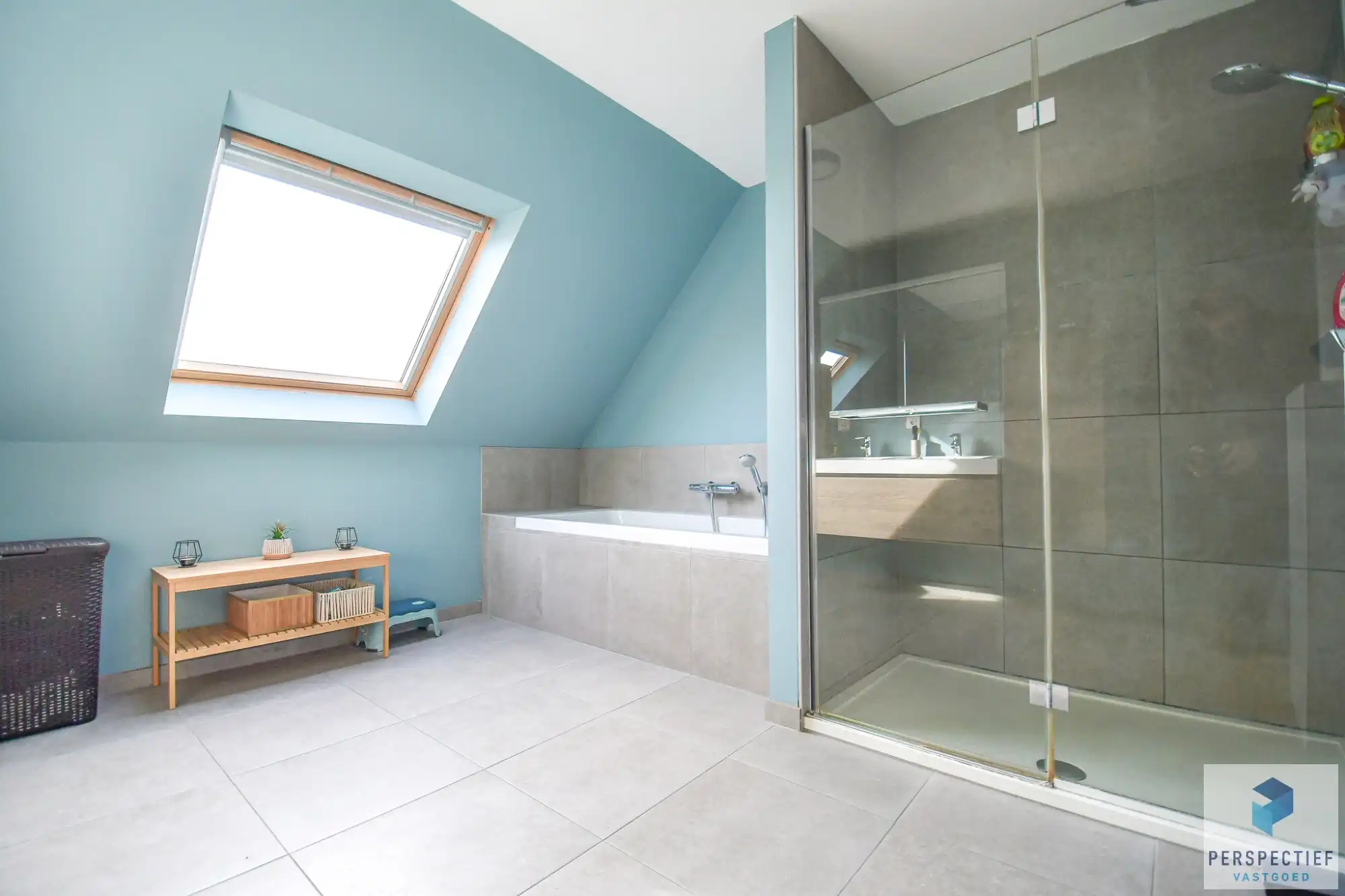 BEZOEKMOMENT ZATERDAG 07/03 VAN 9U TOT 12U| Recente 3 slpk woning met garage en tuin met landelijk uitzicht foto 17