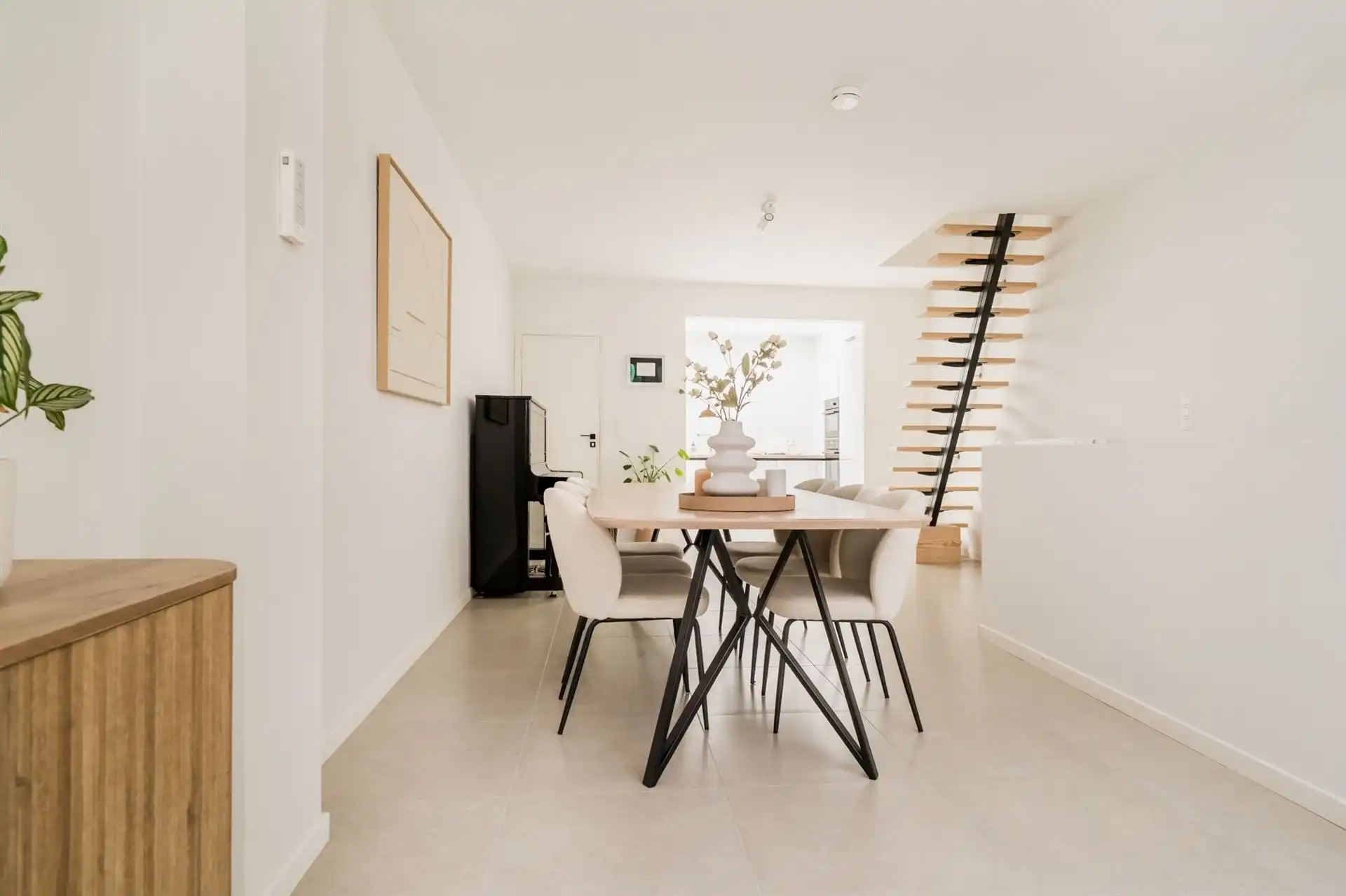 Handelsgelijkvloers + duplexappartement centrum Mechelen foto 13