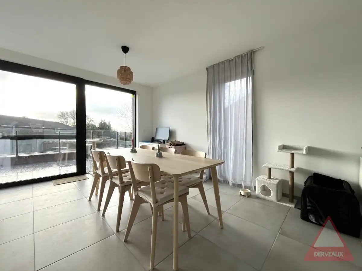 Moorslede – Lichtrijk nieuwbouwappartement met terras en autostaanplaats foto 3