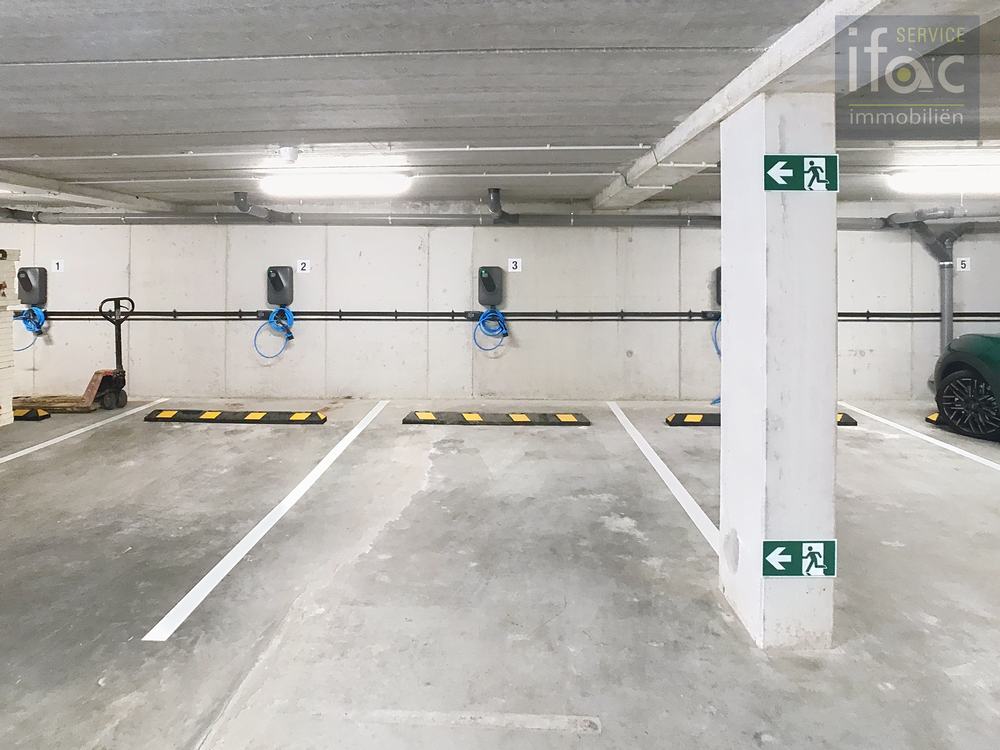 Parkeerplaats te huur foto 2
