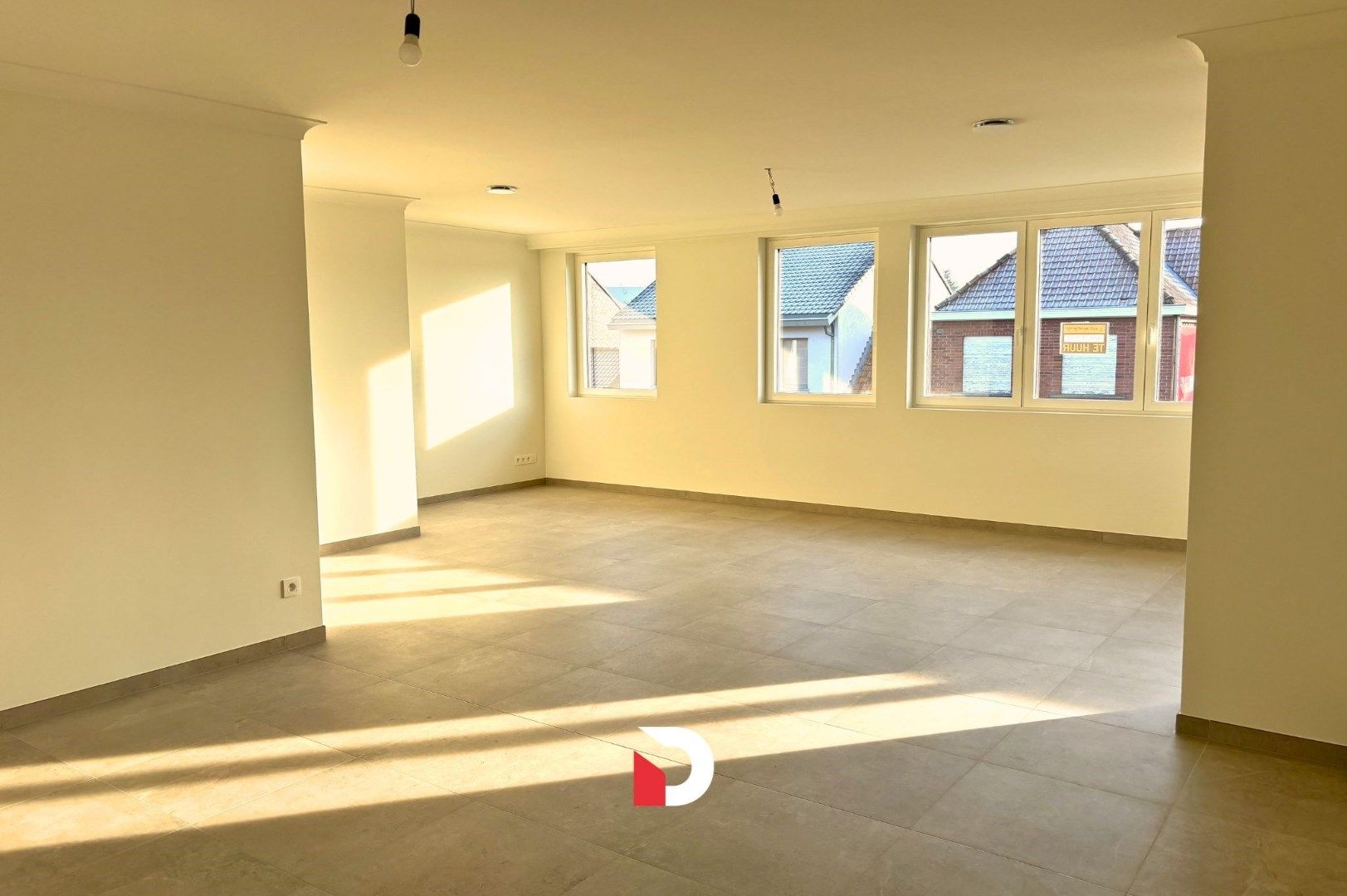 Modern en  ruim (150 m²) appartement met 3 slaapkamers en garagebox foto 2