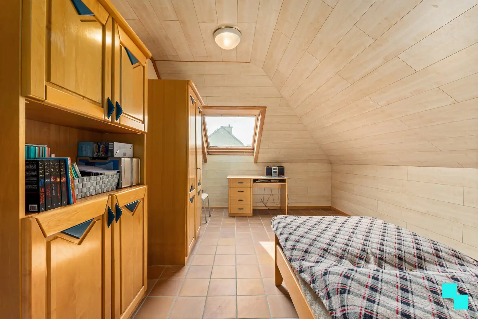 Ruime woning met loods in groene omgeving - Oekene foto 20