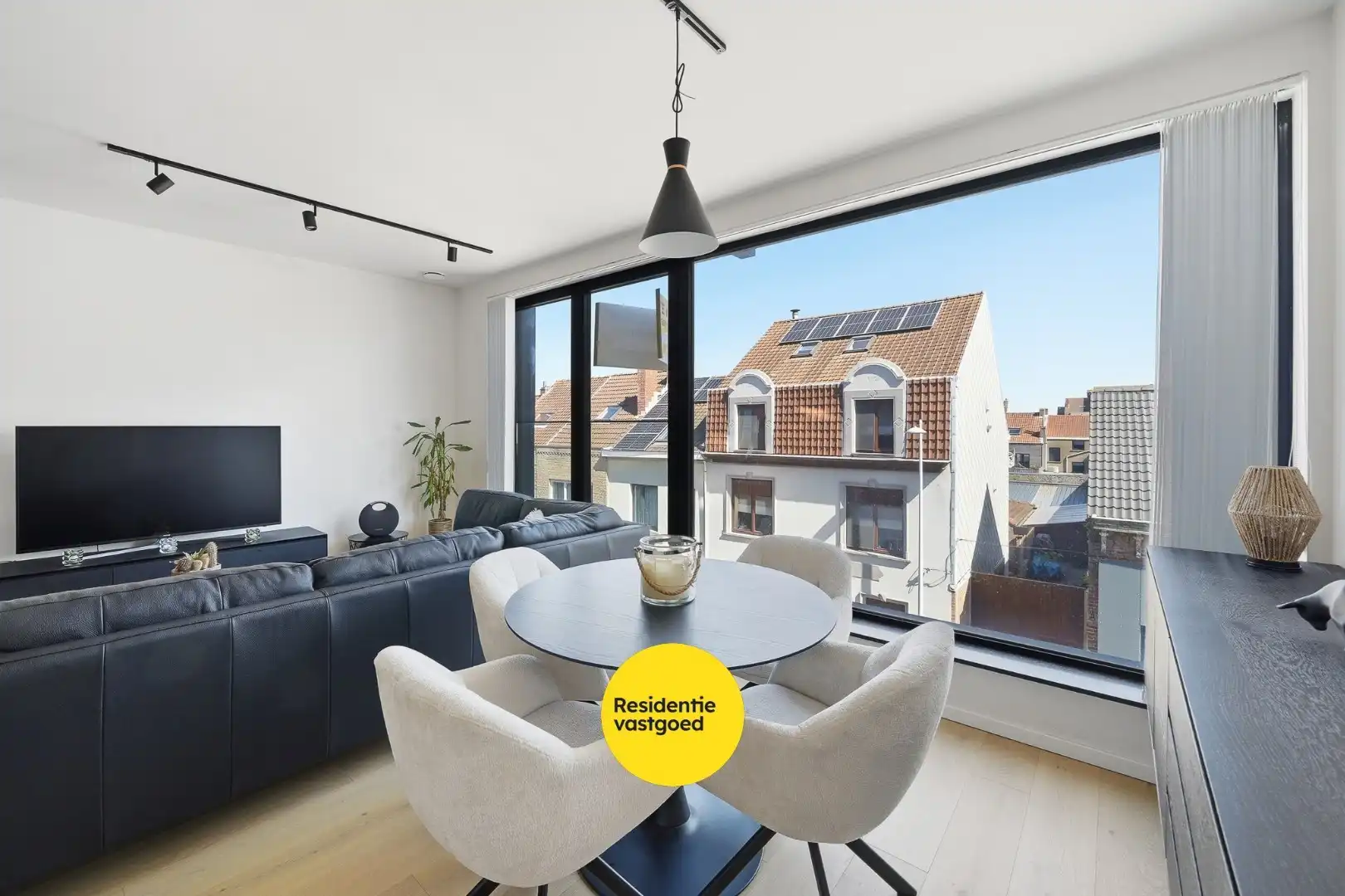 Modern energiezuinig 2-slaapkamerappartement te Bredene foto 4