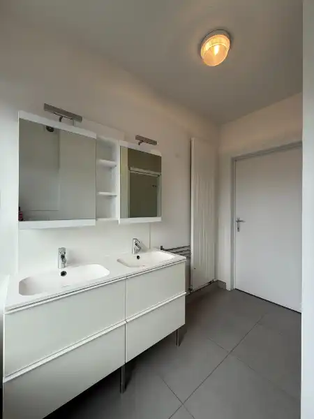 Opbrengsteigendom met 4 appartementen en kantoorruimte in de Haven van Gent foto 20