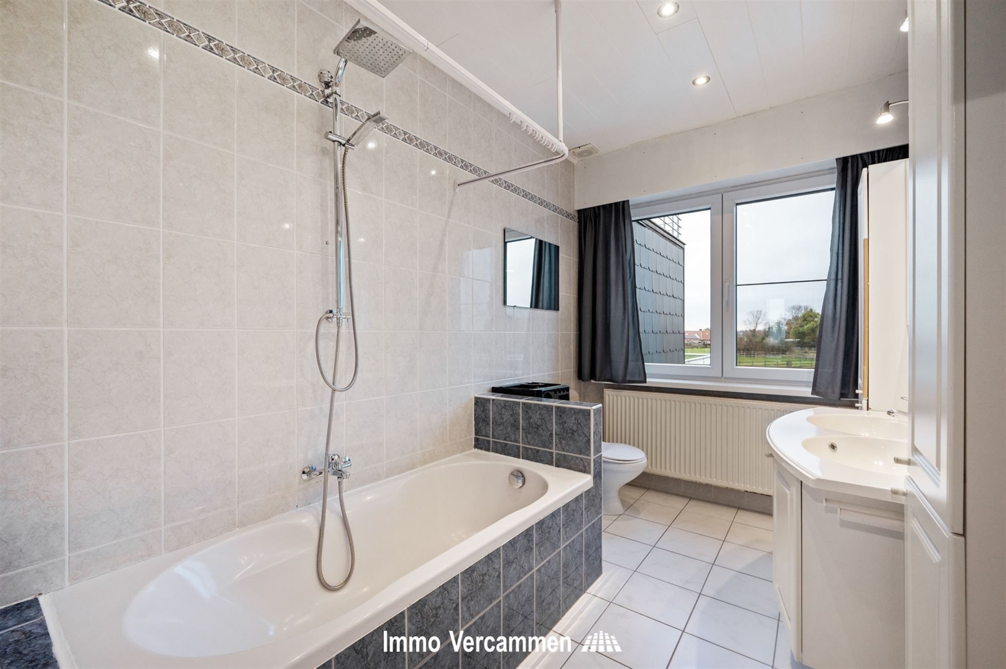 Recent gemoderniseerde woning te Sint-Katelijne-Waver foto 8