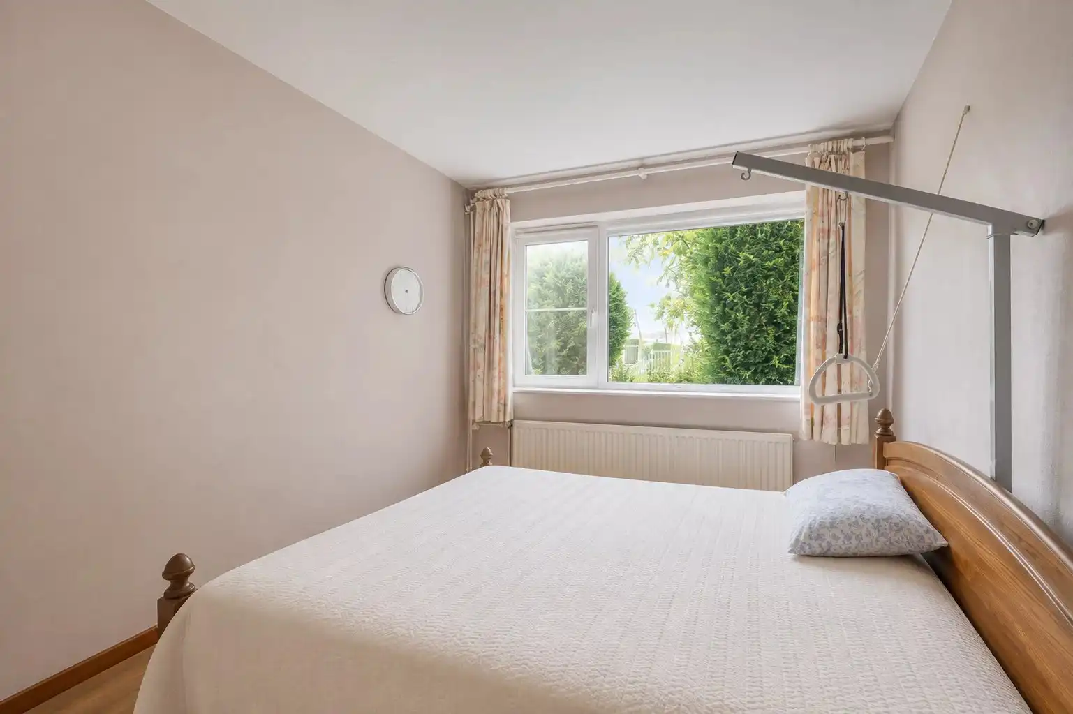 TE RENOVEREN HALFOPEN WONING MET 3 SLPK'S IN RIEMST foto 11