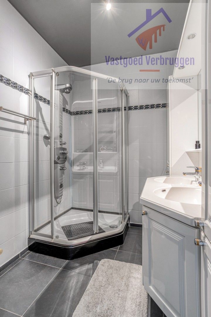 Instapklaar duplex-appartement op centrale topligging foto 6