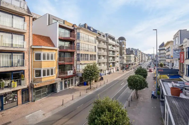 Handelspand in kleinschalige residentie aan de Belgische Kust! foto 3