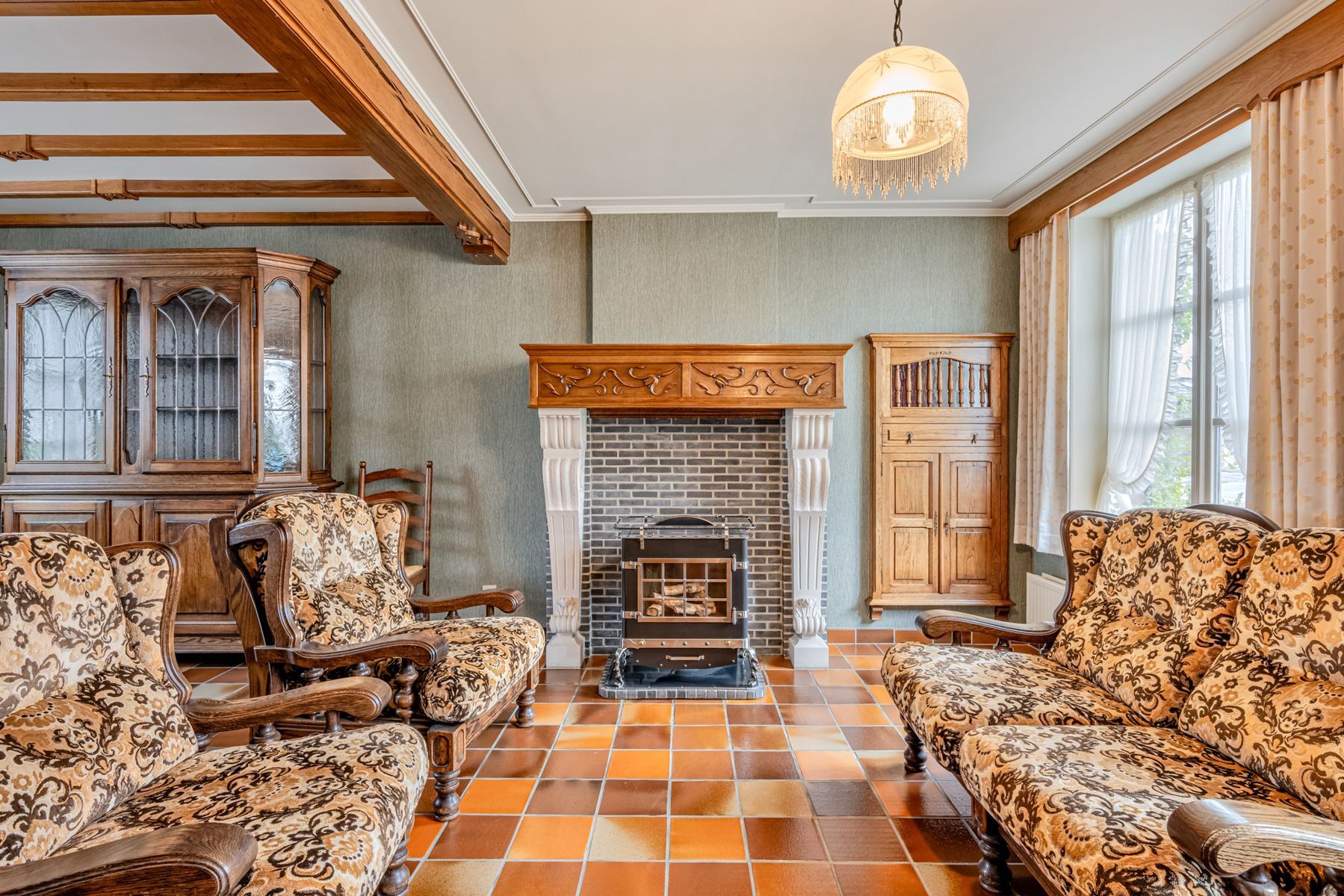 Charmante fermette op perceel van 1548m² mooie tuin + oprit! foto 7