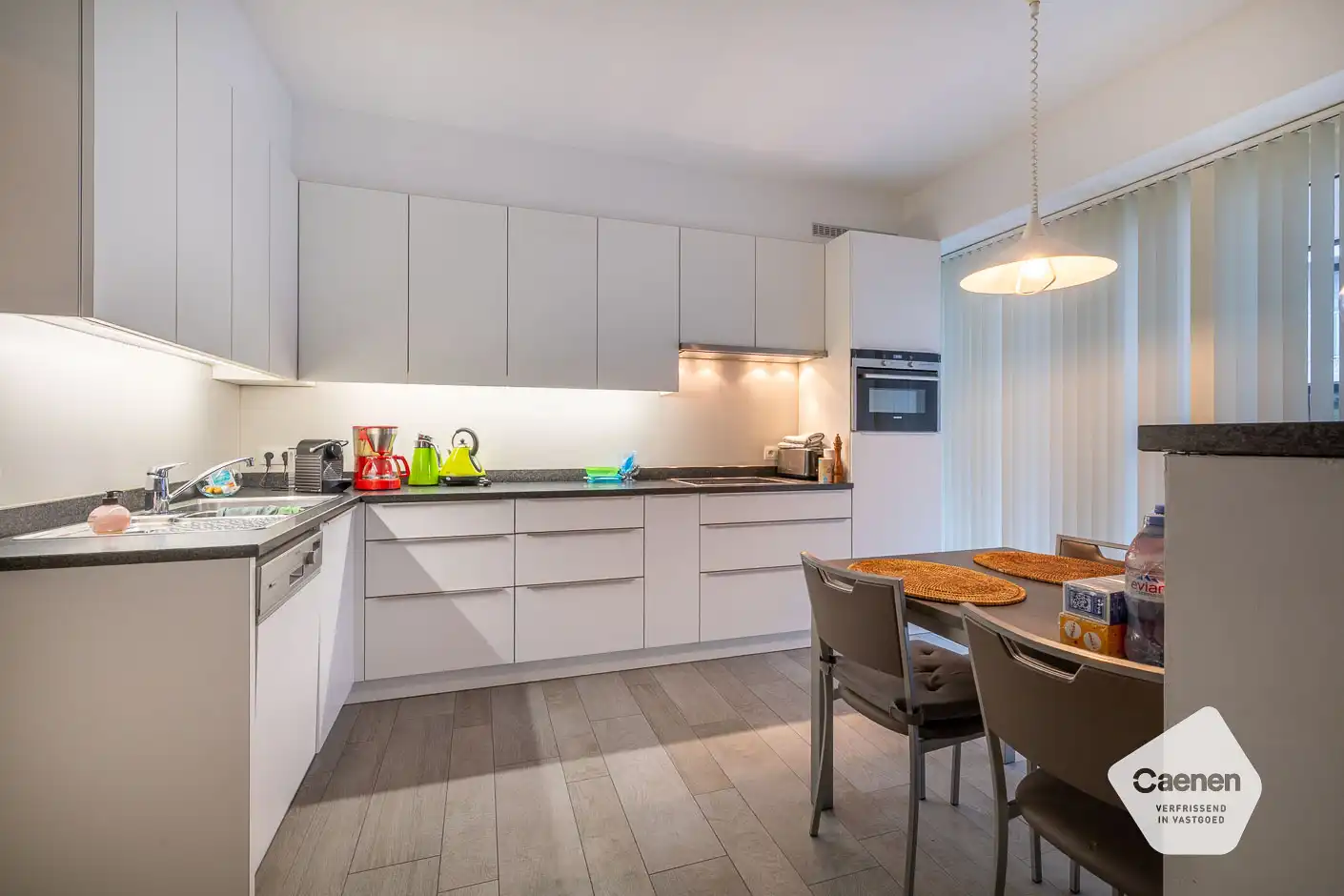 Modern pareltje in centrum Westende-Dorp – 2 slpk app. met terras foto 3