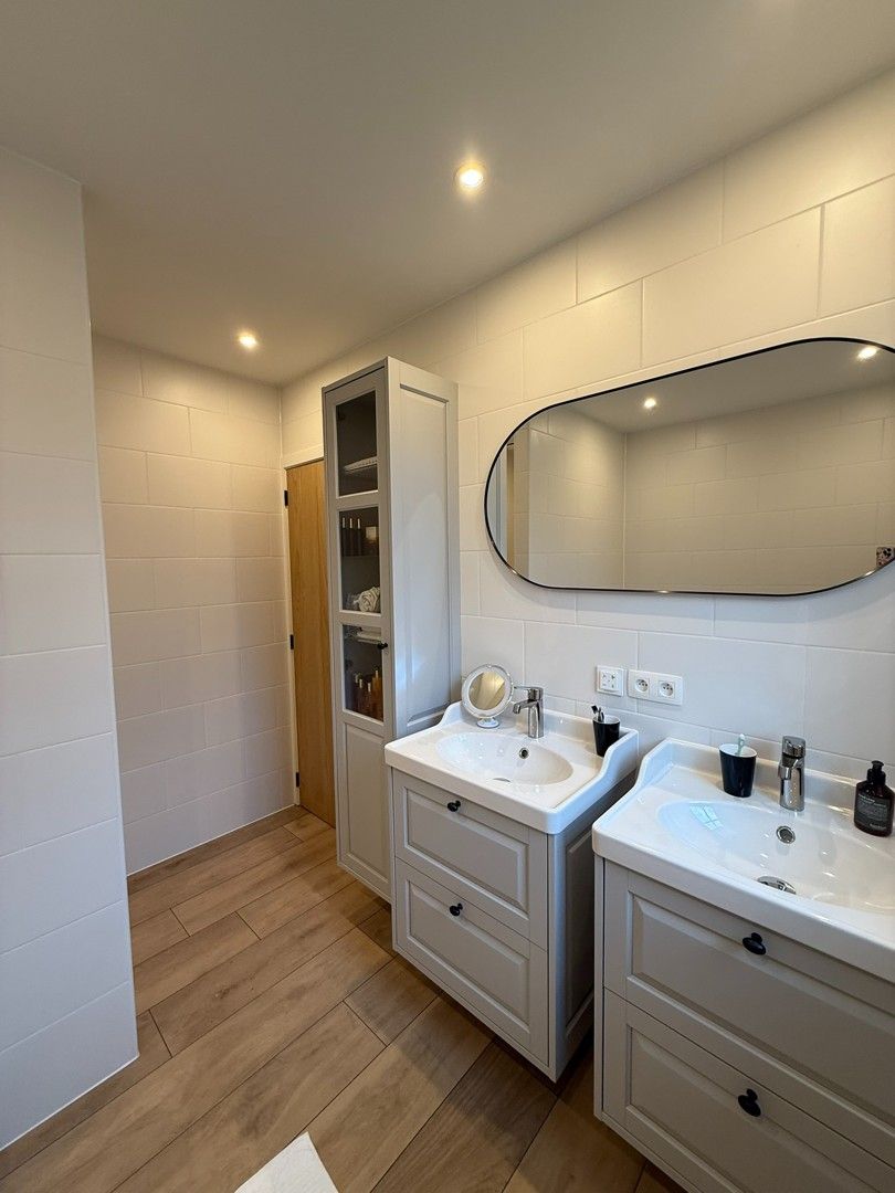 Prachtig instapklare woning met 3 slaapkamers en grote tuin te Leopoldsburg. foto 15