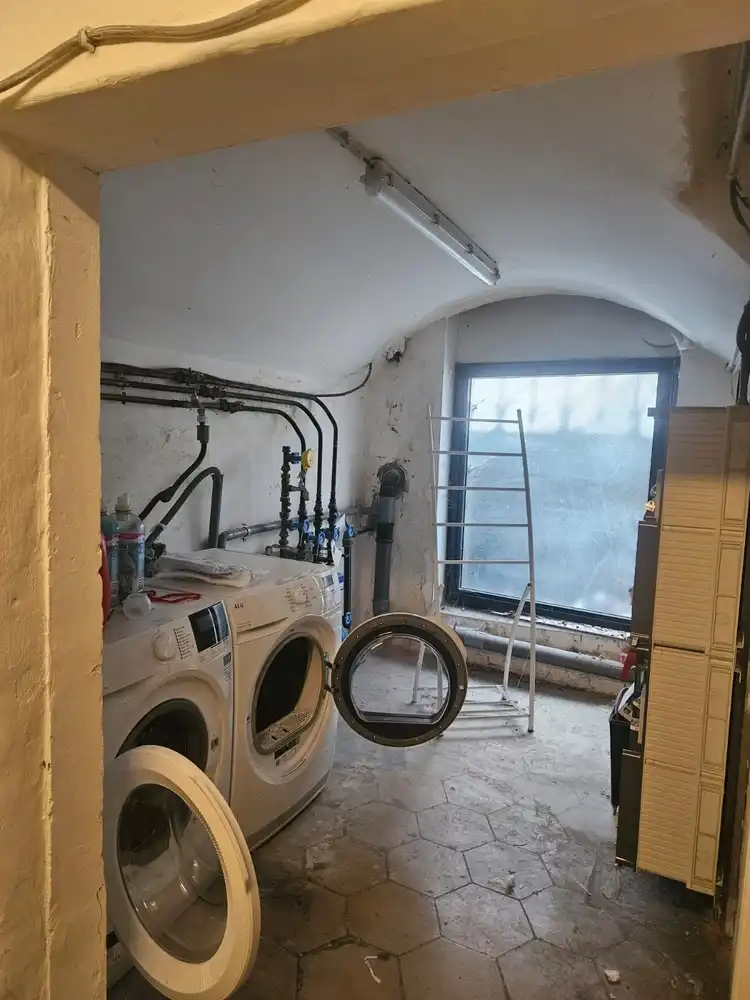 Twee slaapkamer appartement met buitenkoer - 120 m² foto 12