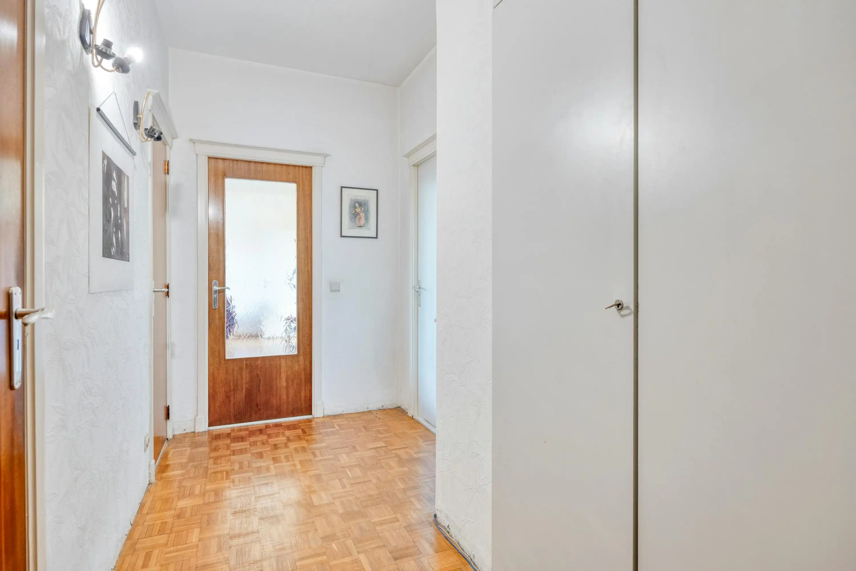 Twee slpk appartement met ruim terras te koop in Antwerpen foto 4
