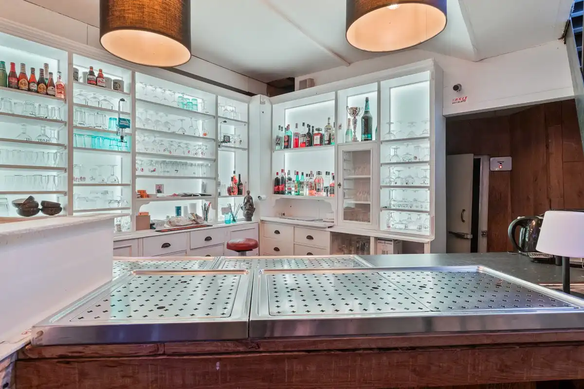 HORECABOOT met WOONST te AALST foto 7