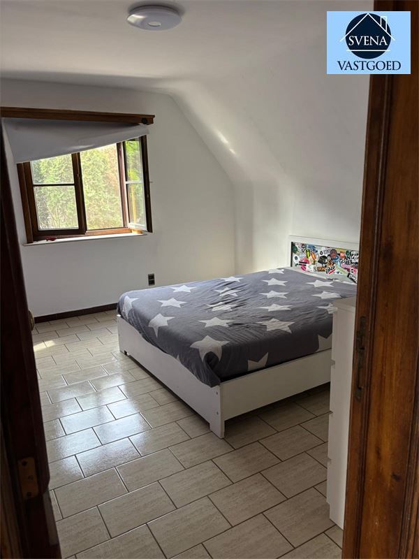 MOOIE RUIME VILLA MET SLAAPKAMERS EN TUIN  foto 17