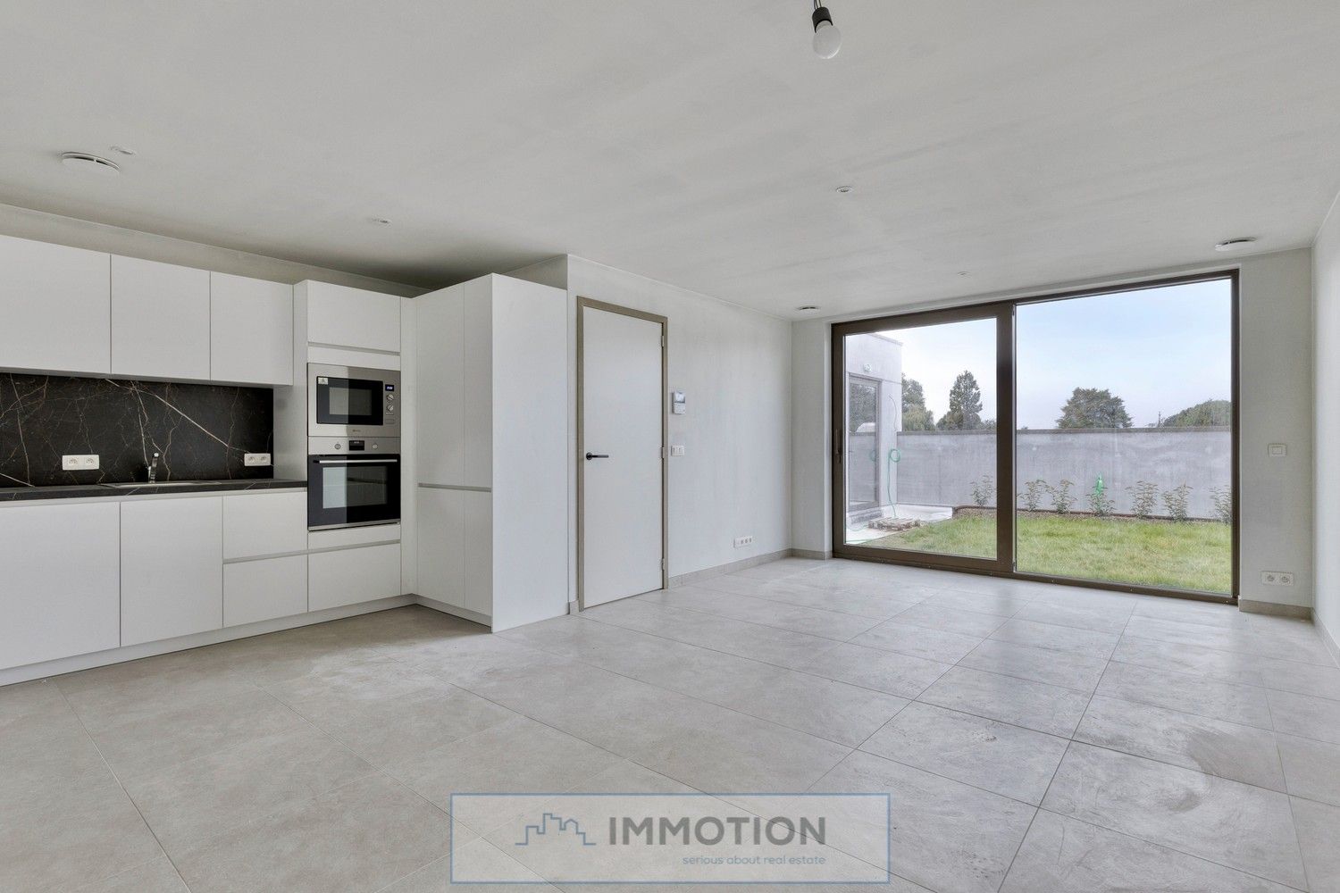 Nieuw 2-slaapkamerappartement met tuin en terras - KORTRIJKSTRAAT 127 ZWEVEGEM foto 3