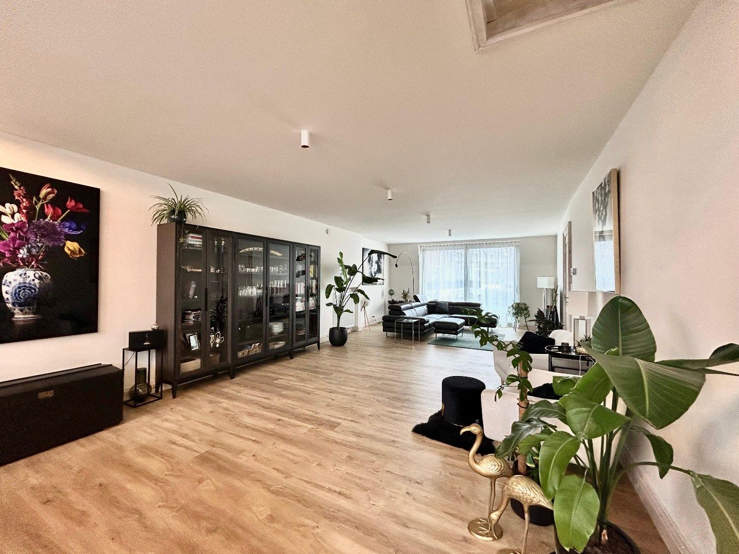 Unieke duplex penthouse met twee slaapkamers en een prachtig dakterras foto 2