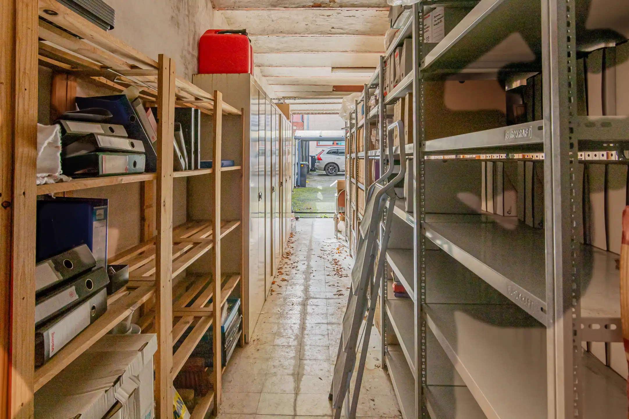 Handelsruimte/kantoorruimte te koop in centrum Willebroek foto 17