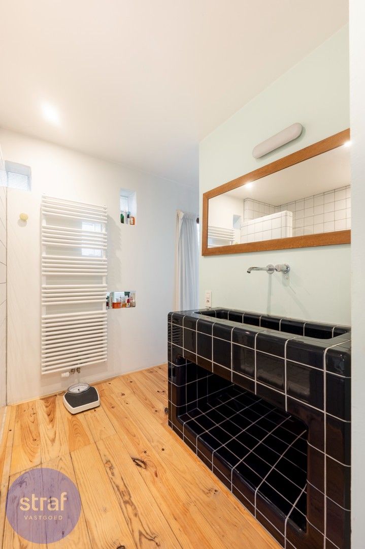 Modernistische architectenvilla(s) op Linkeroever in de iconische woningcluster Meeuwstraat / Reigerstraat foto 18