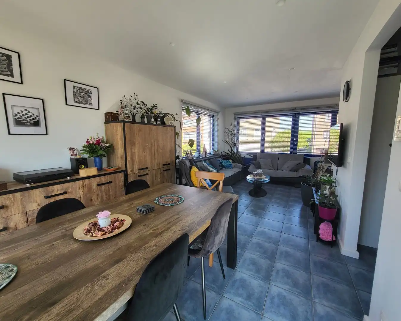 Ruime halfopen bel-etage woning met 4 slaapkamers en garage foto 7