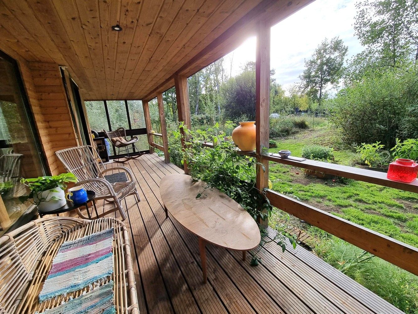 Vrijstaande woning temidden van het groen, 3 tot 4 slaapkamers, volledig vernieuwd foto 2