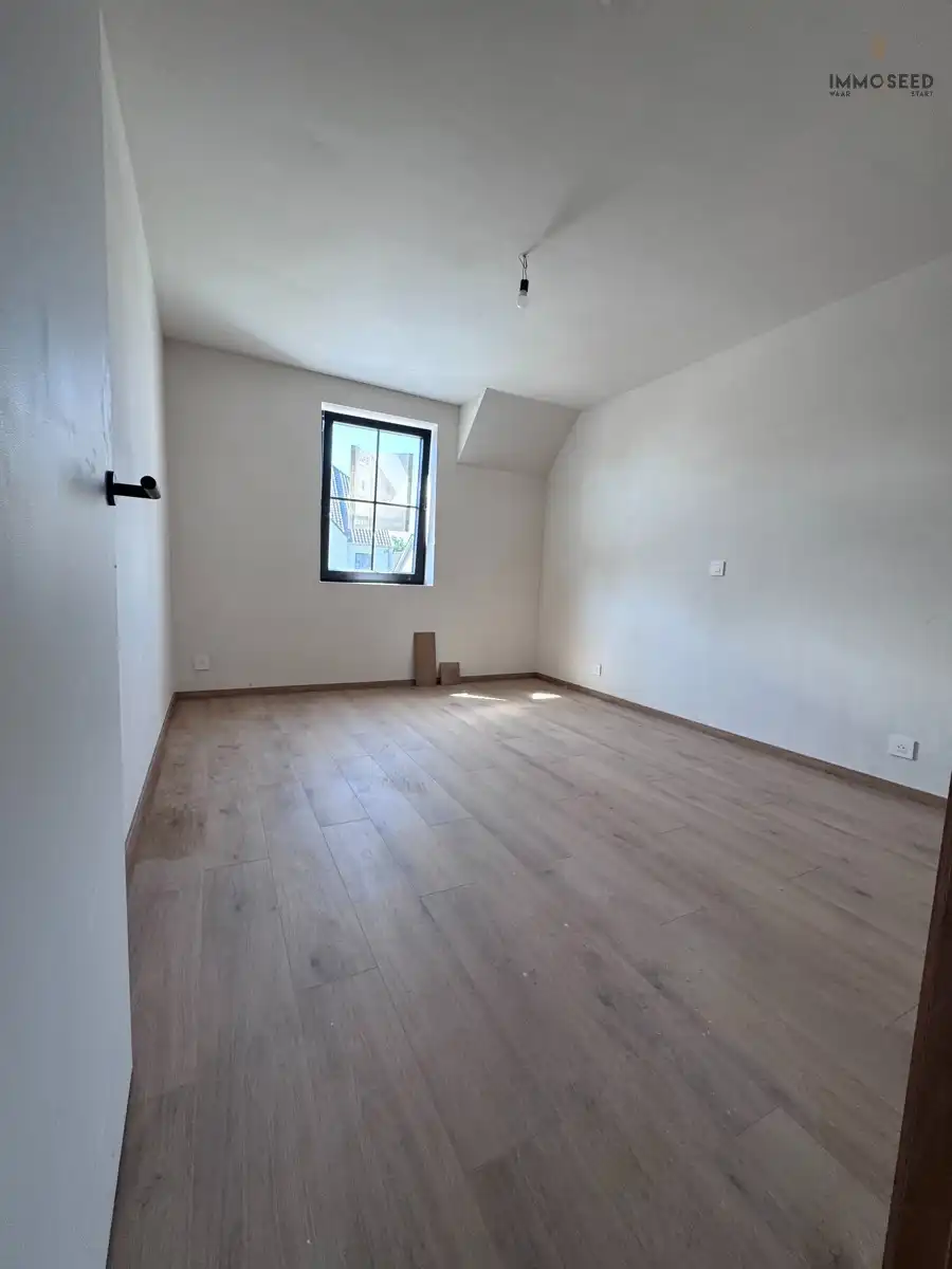 Ruime nieuwbouwwoning foto 8