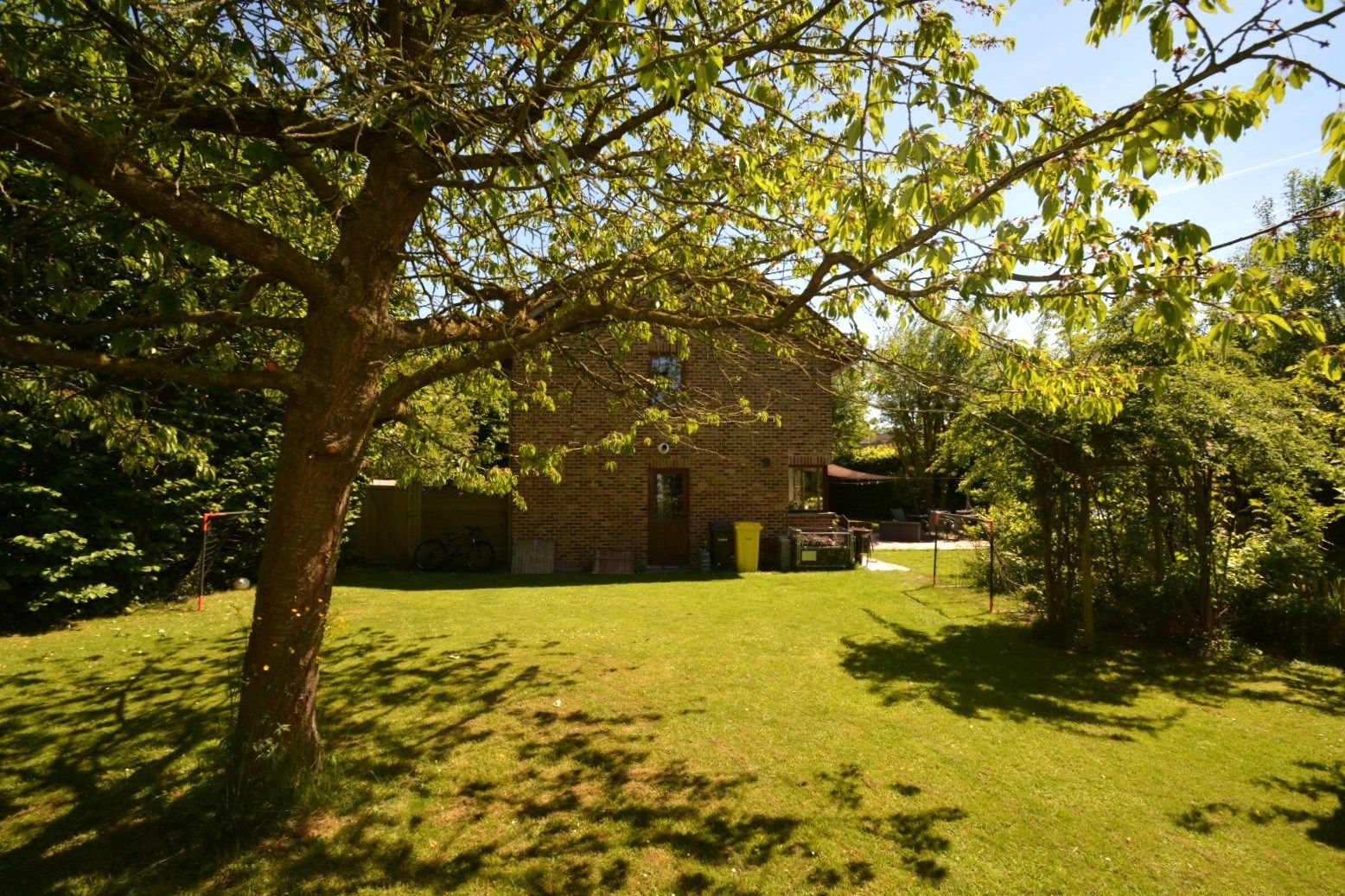 Zeer rustig gelegen woning. foto 3