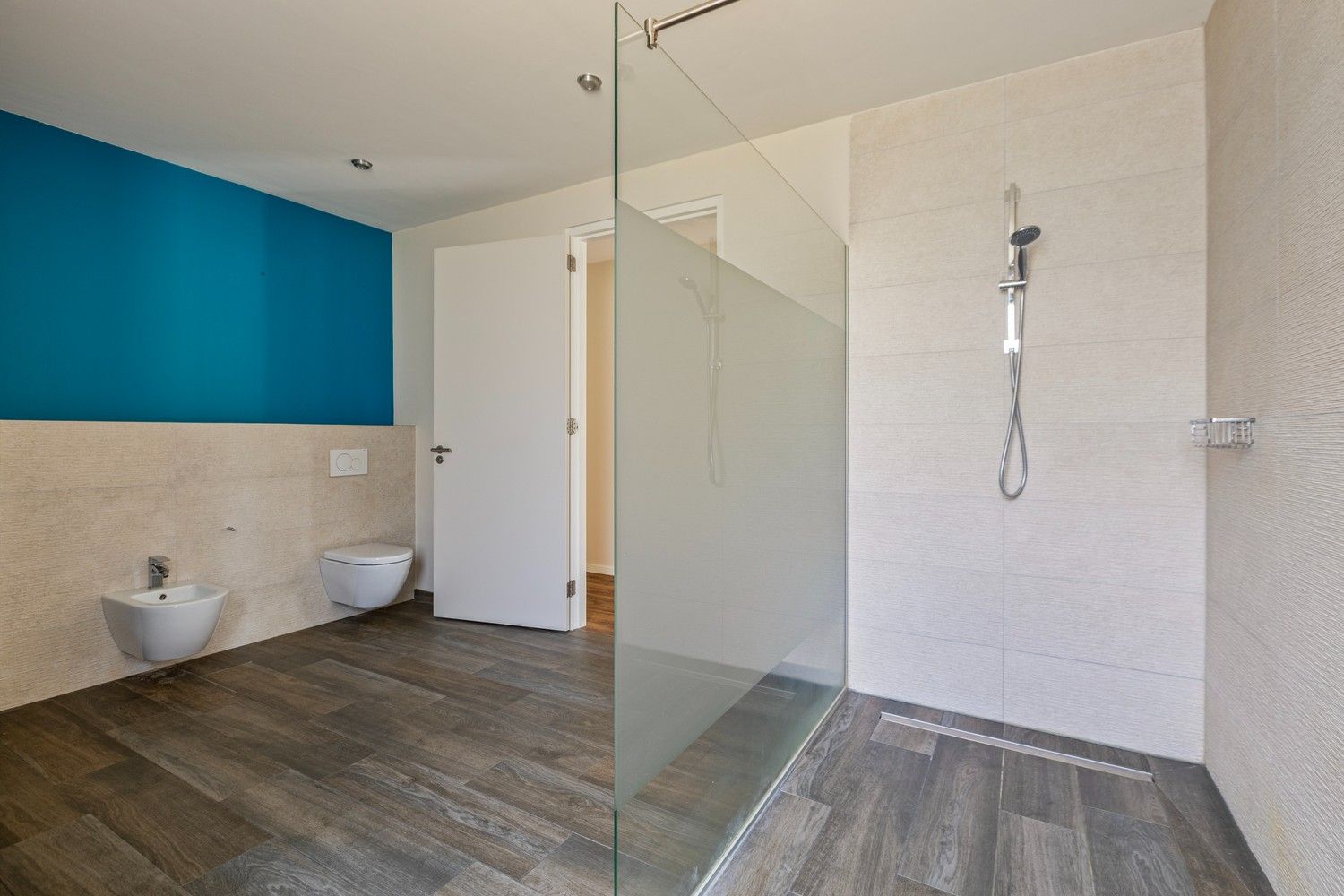 Ruime, energiezuinige bungalow op een toplocatie in residentiële villawijk foto 29