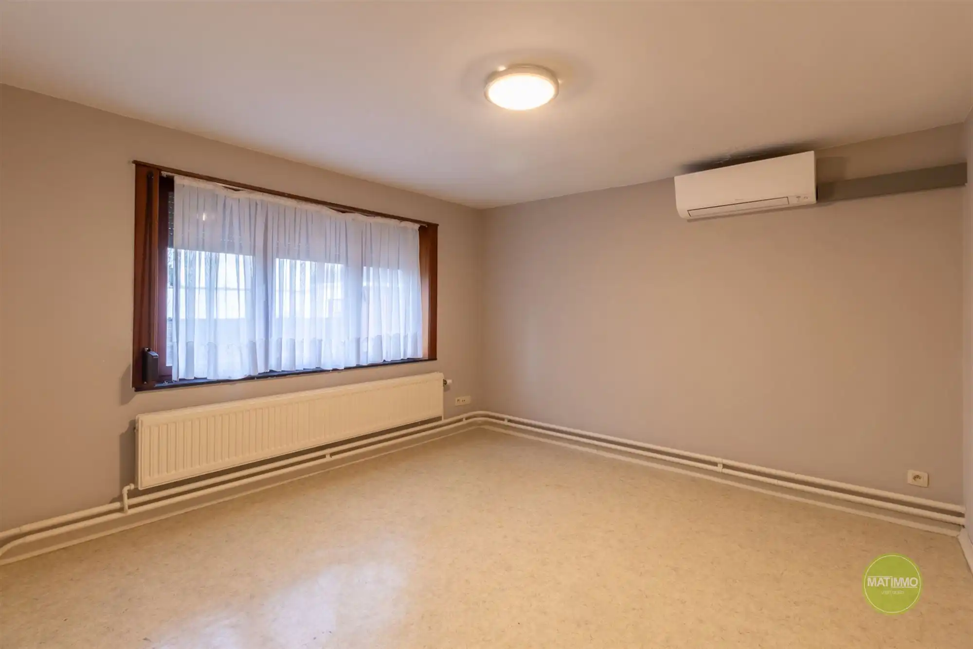 Leuke starterswoning met 2 slaapkamers in Mol-Gompel foto 12