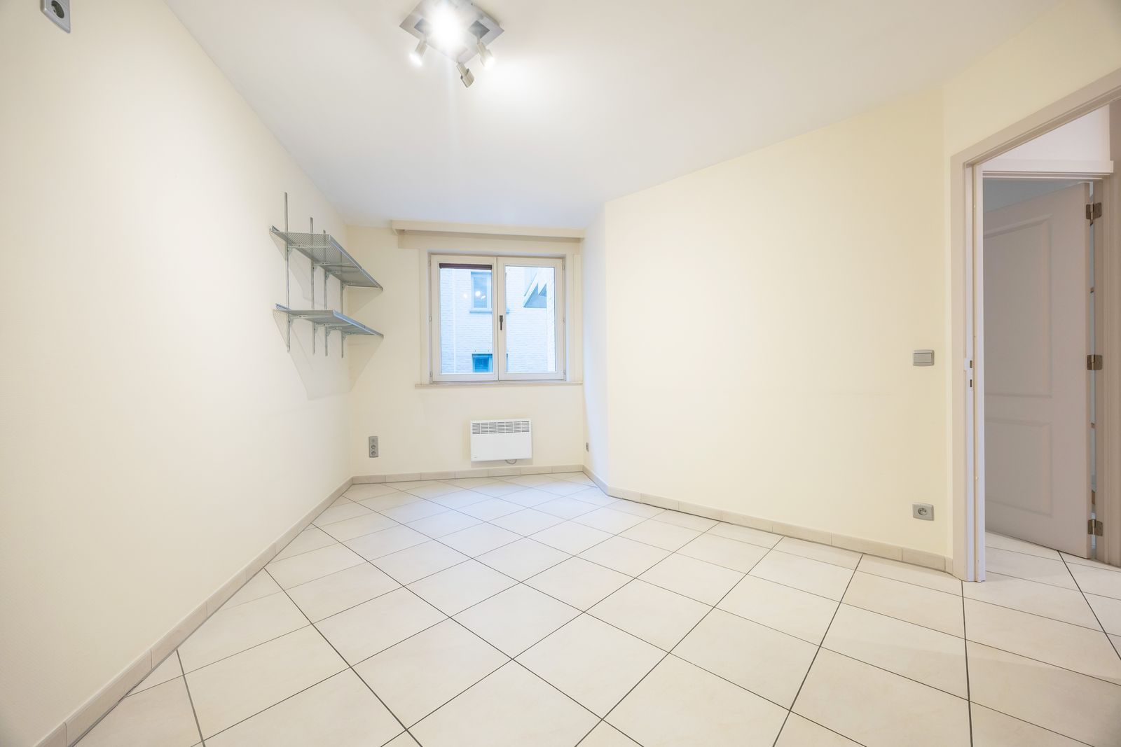 Royaal appartement met een zonnig terras op een toplocatie foto 14