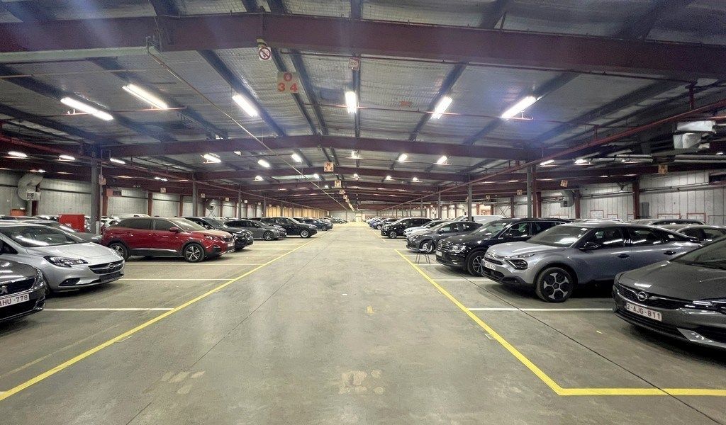 Loods te huur in industriepark-Noord te Sint-Niklaas foto 12