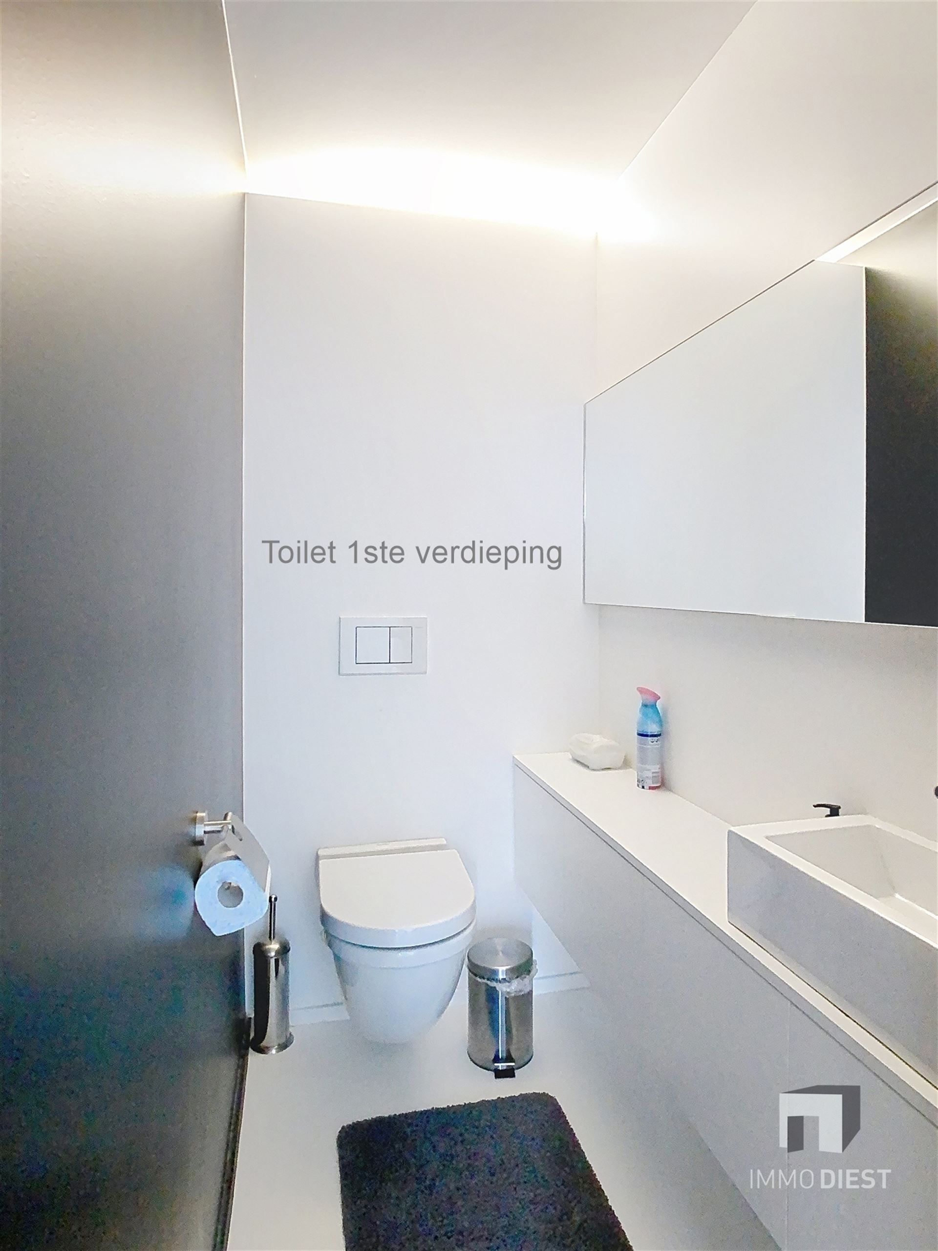 Handelspand met luxe woonst op goede locatie foto 20