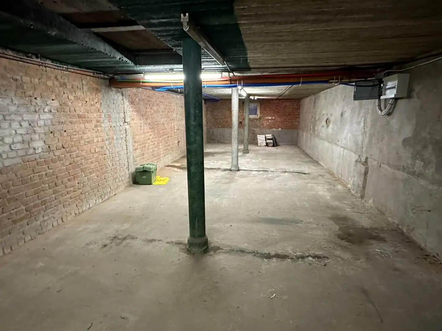 Gelijkvloersppartement met 3 slpk, dubbele garage, tuin en ruime kelder (120 m²) foto 19