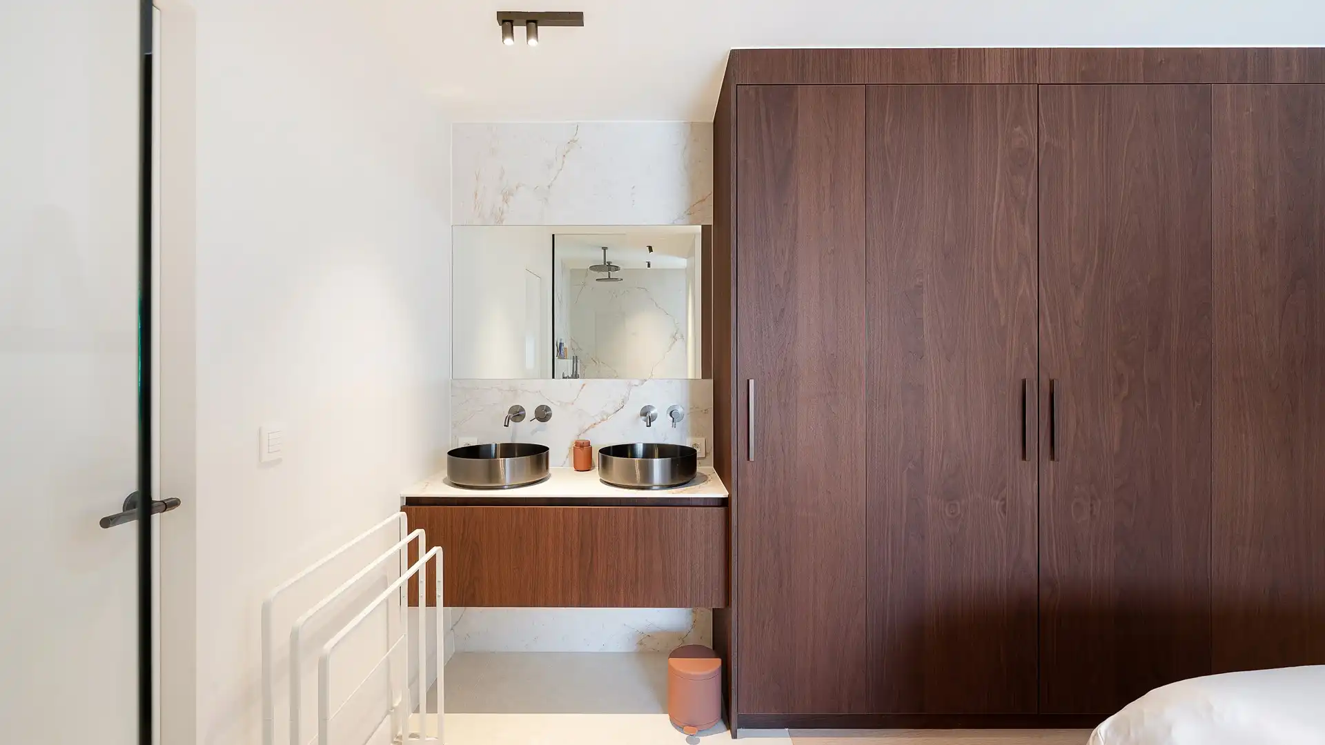 Exclusief gerenoveerd duplex-appartement met zonneterras op wandelafstand van het Albertstrand foto 22