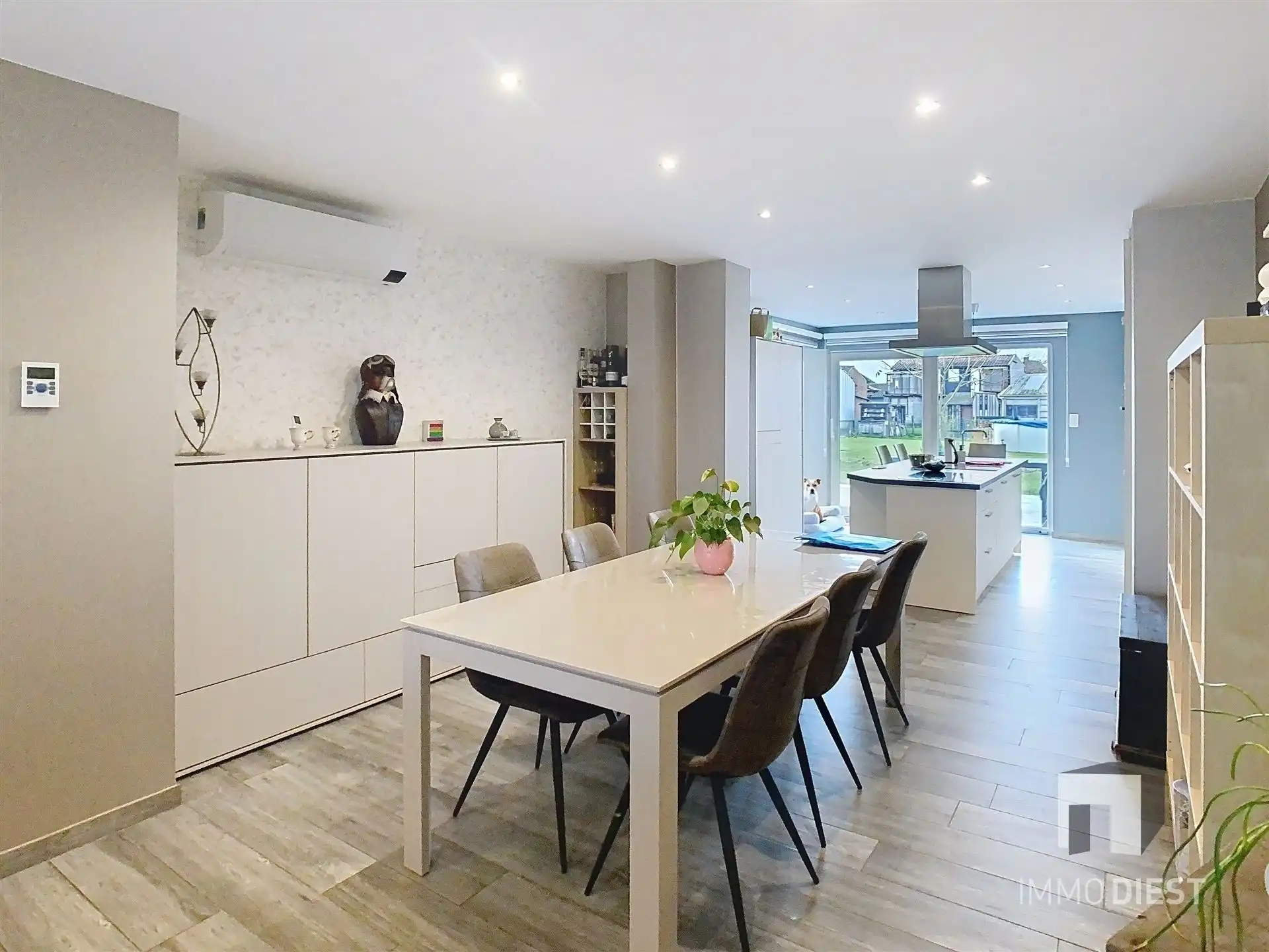 Volledig gerenoveerde halfopen woning +  EPC A foto 10