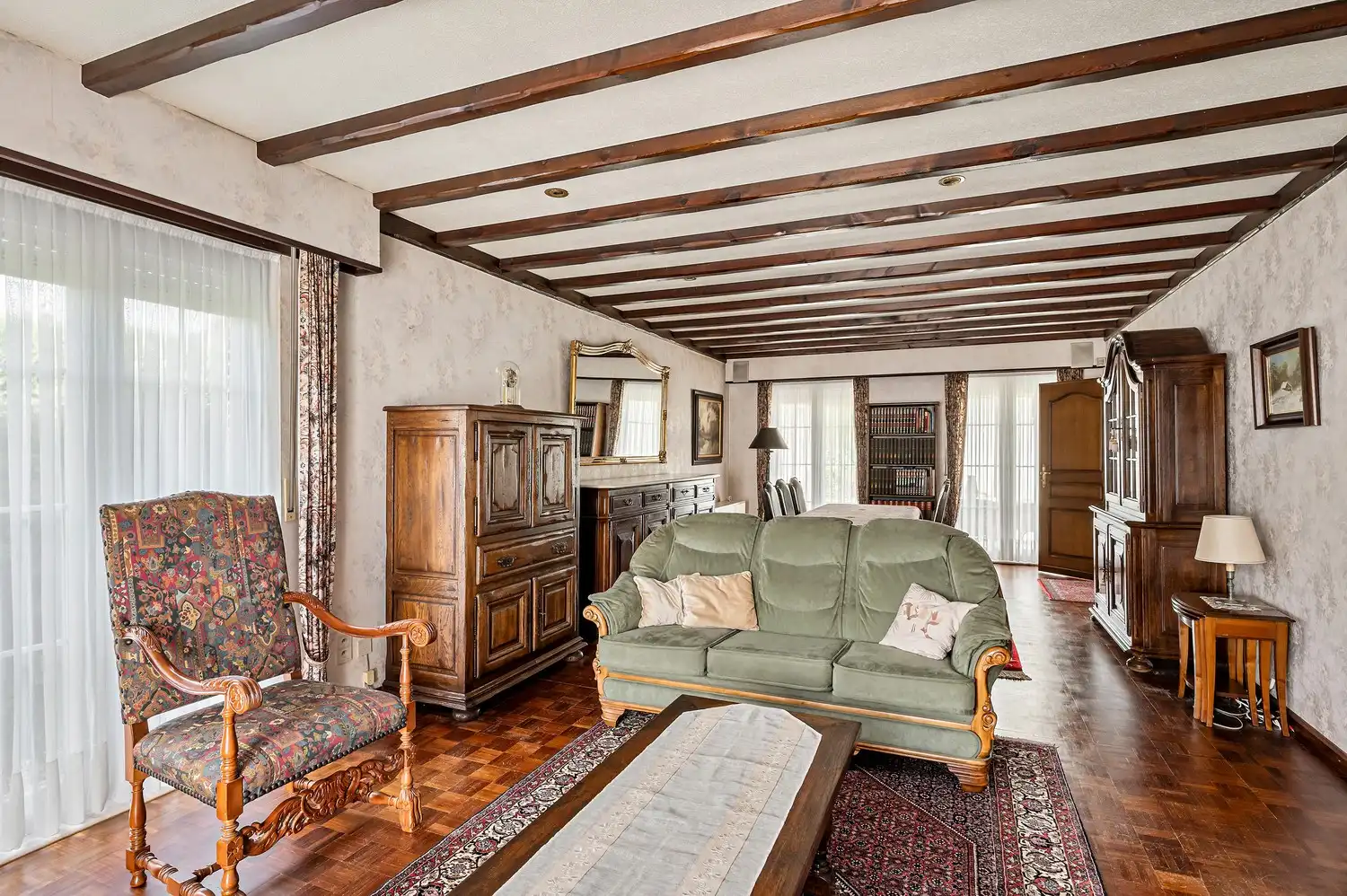 Laagbouwwoning op prachtig perceel van 2196m² foto 7