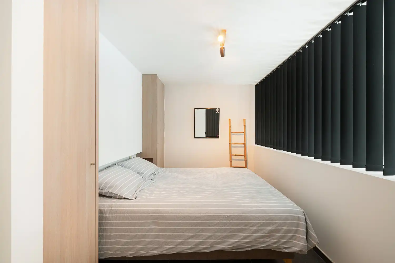 Prachtig appartement in een recent gebouw op enkele passen van de Zeedijk in Duinbergen foto 13