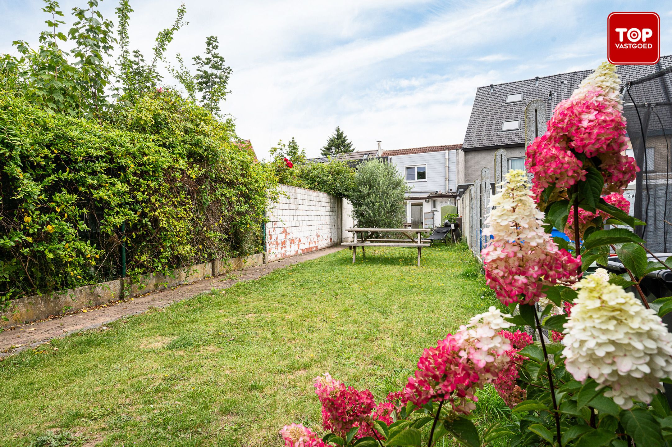 Instapklare woning met 3 slaapkamers en grote tuin foto 25