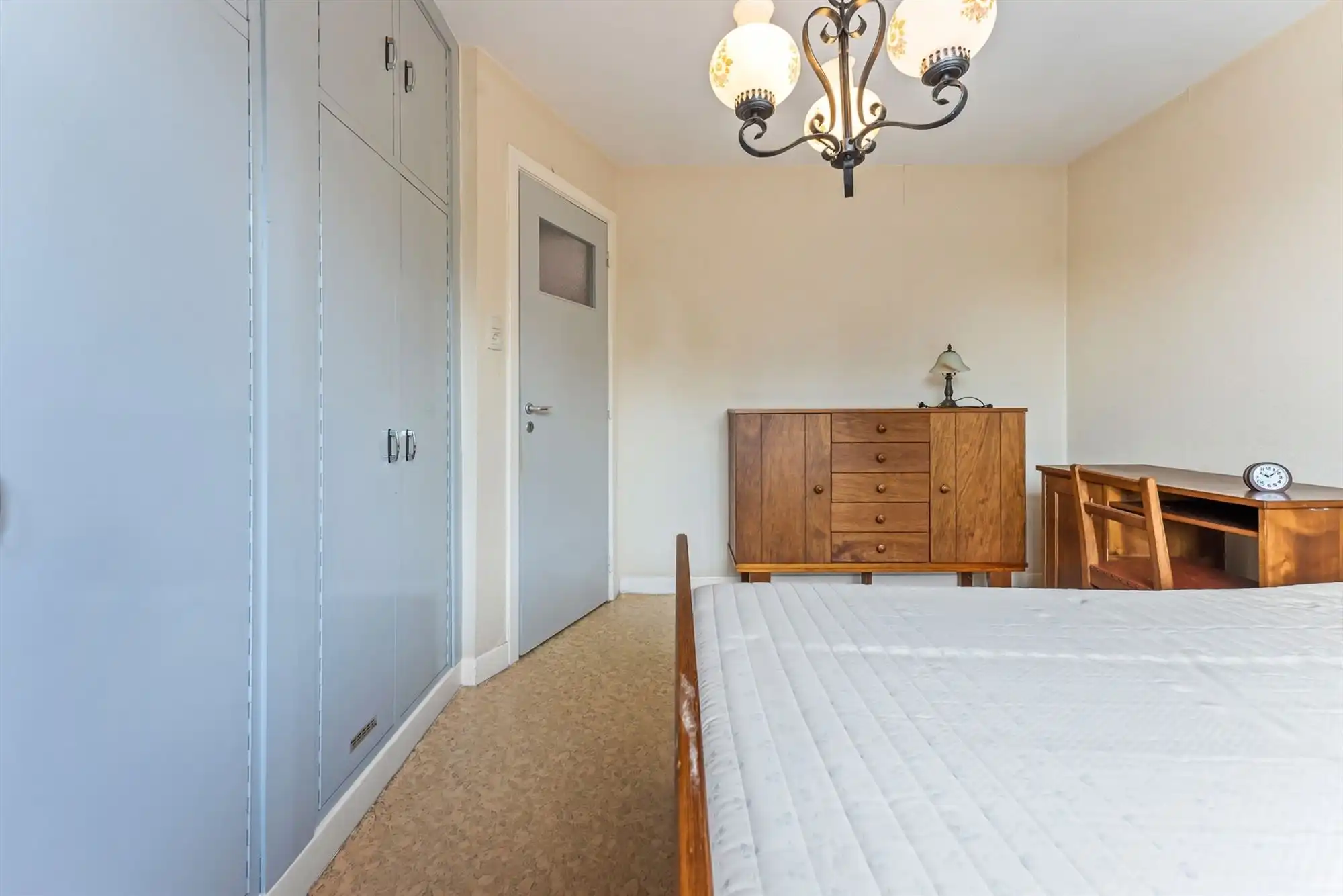 PERFECT ONDERHOUDEN WONING MET ACHTERINRIT NAAR TUIN IN BERINGEN CENTRUM foto 16