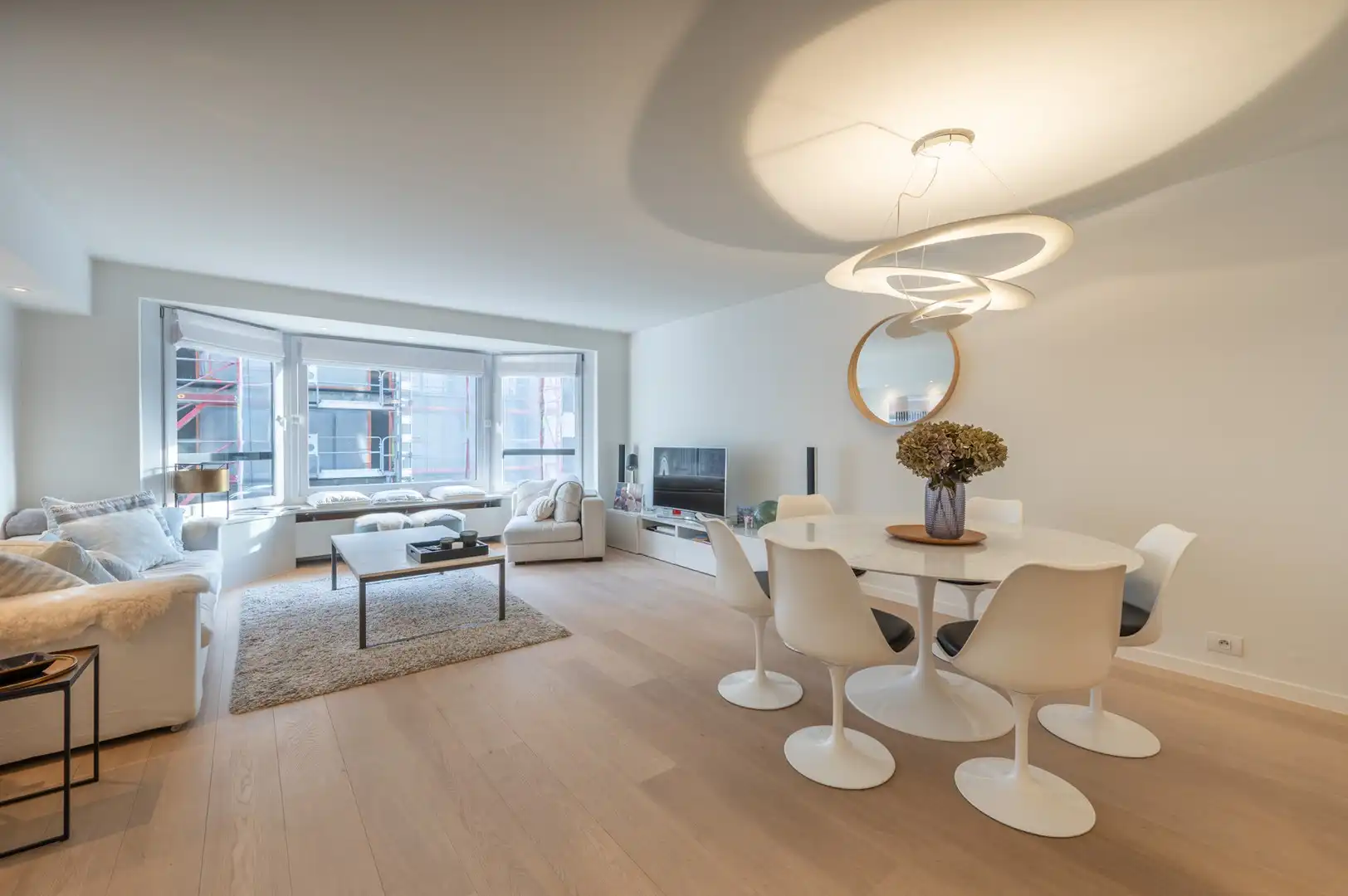 Fantastisch appartement met zijdelings zeezicht gelegen vlakbij het Driehoeksplein. foto {{pictureIndex}}