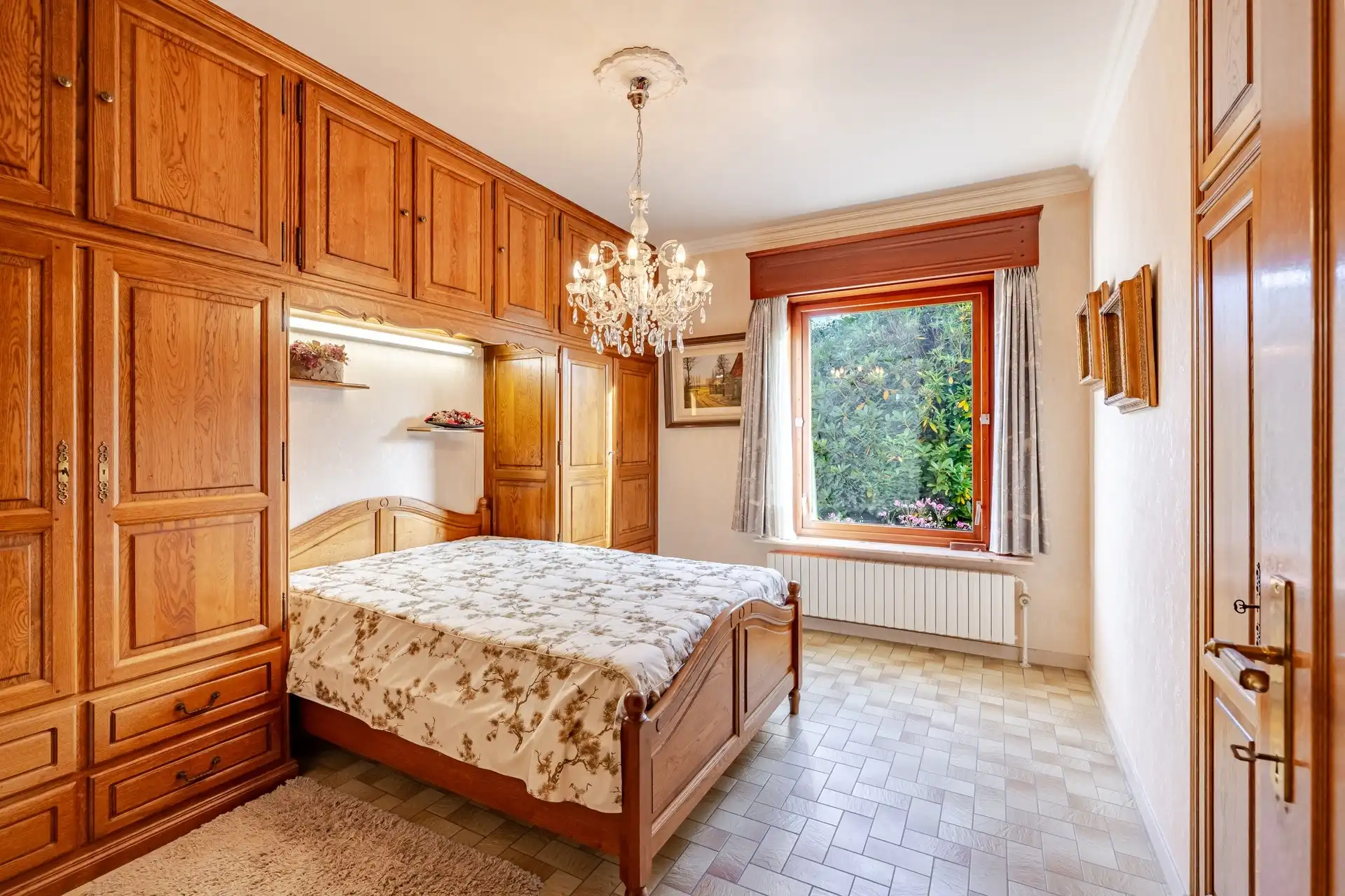 Charmante villa met panoramisch zicht op een toplocatie foto 23